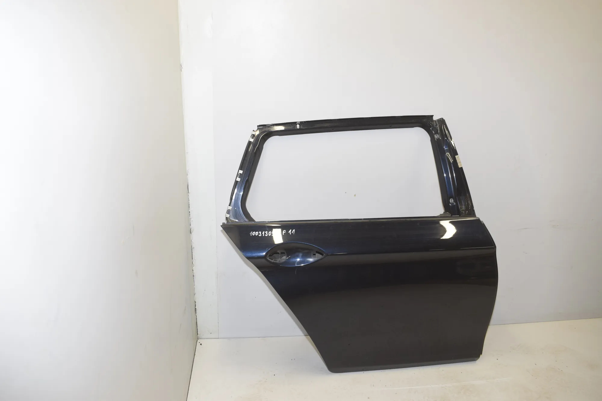 Rear Right Door – OEM 000 · BMW 5 Touring (F11) M 550 d xDrive 2012 – 3