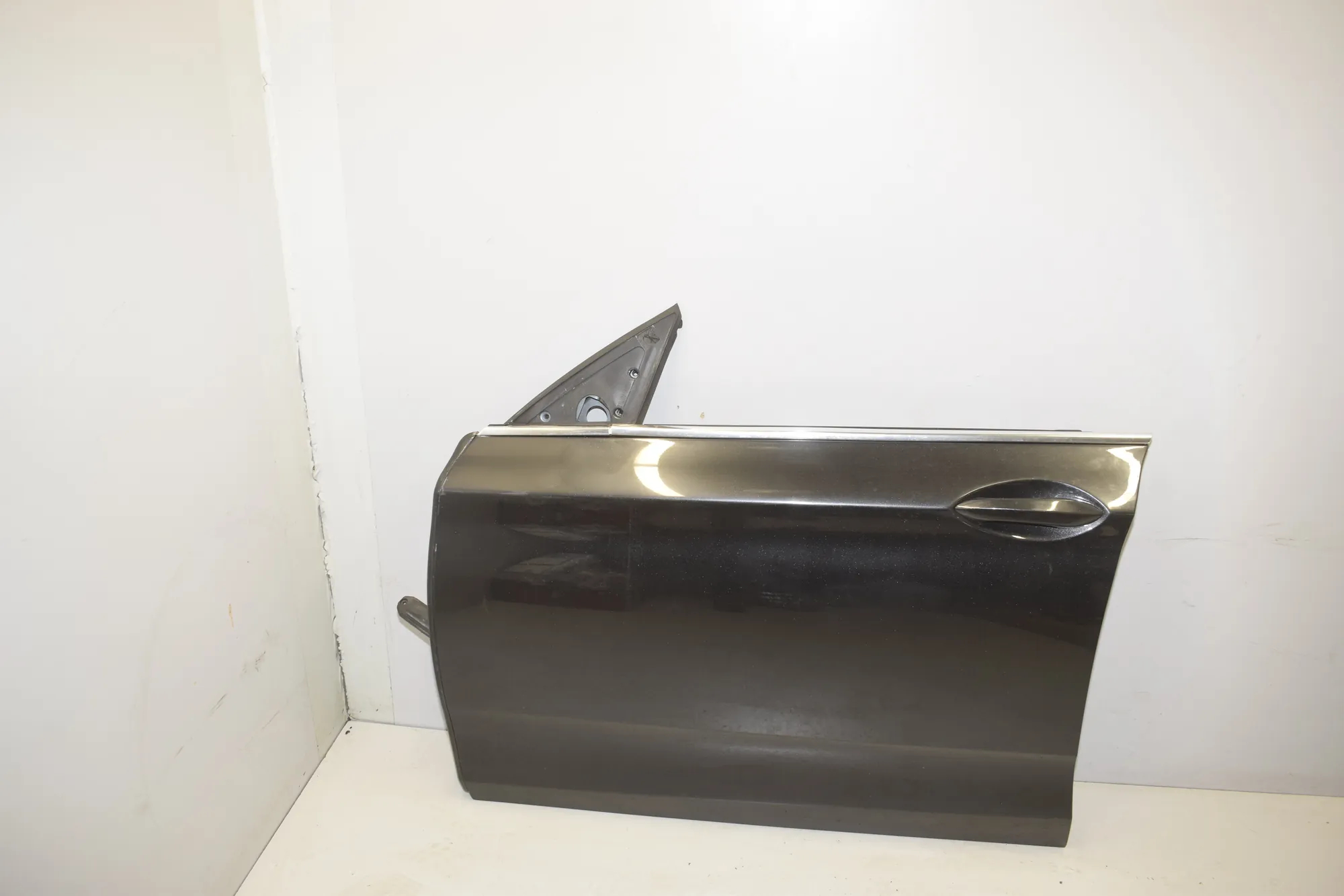 Front Left Door – OEM 000 · BMW 5 Gran Turismo (F07) 530 d 2009 – 3