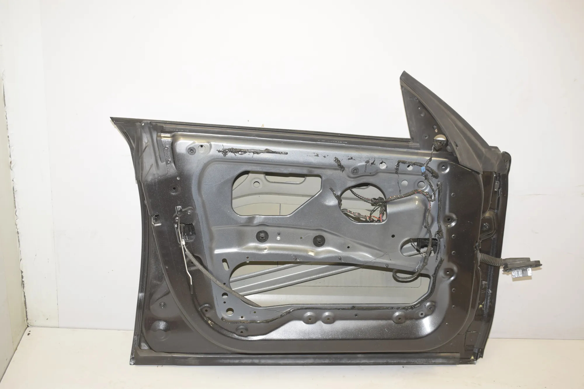 Front Left Door – OEM 000 · BMW 5 Gran Turismo (F07) 530 d 2009 – 5