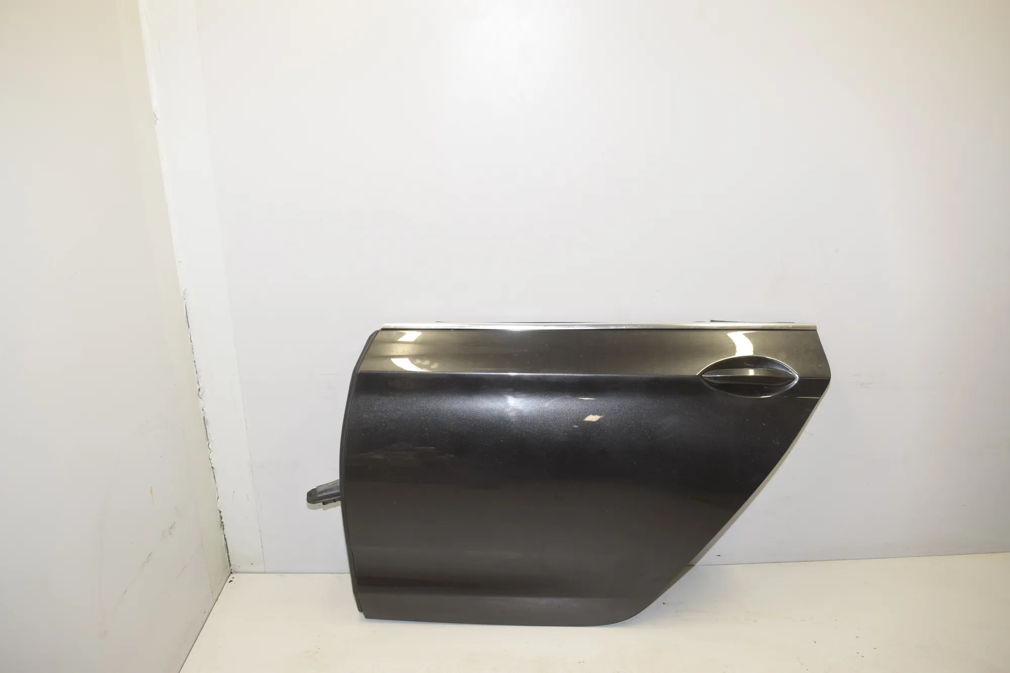 Rear Left Door – OEM 000 · BMW 5 Gran Turismo (F07) 530 d 2009 – 3