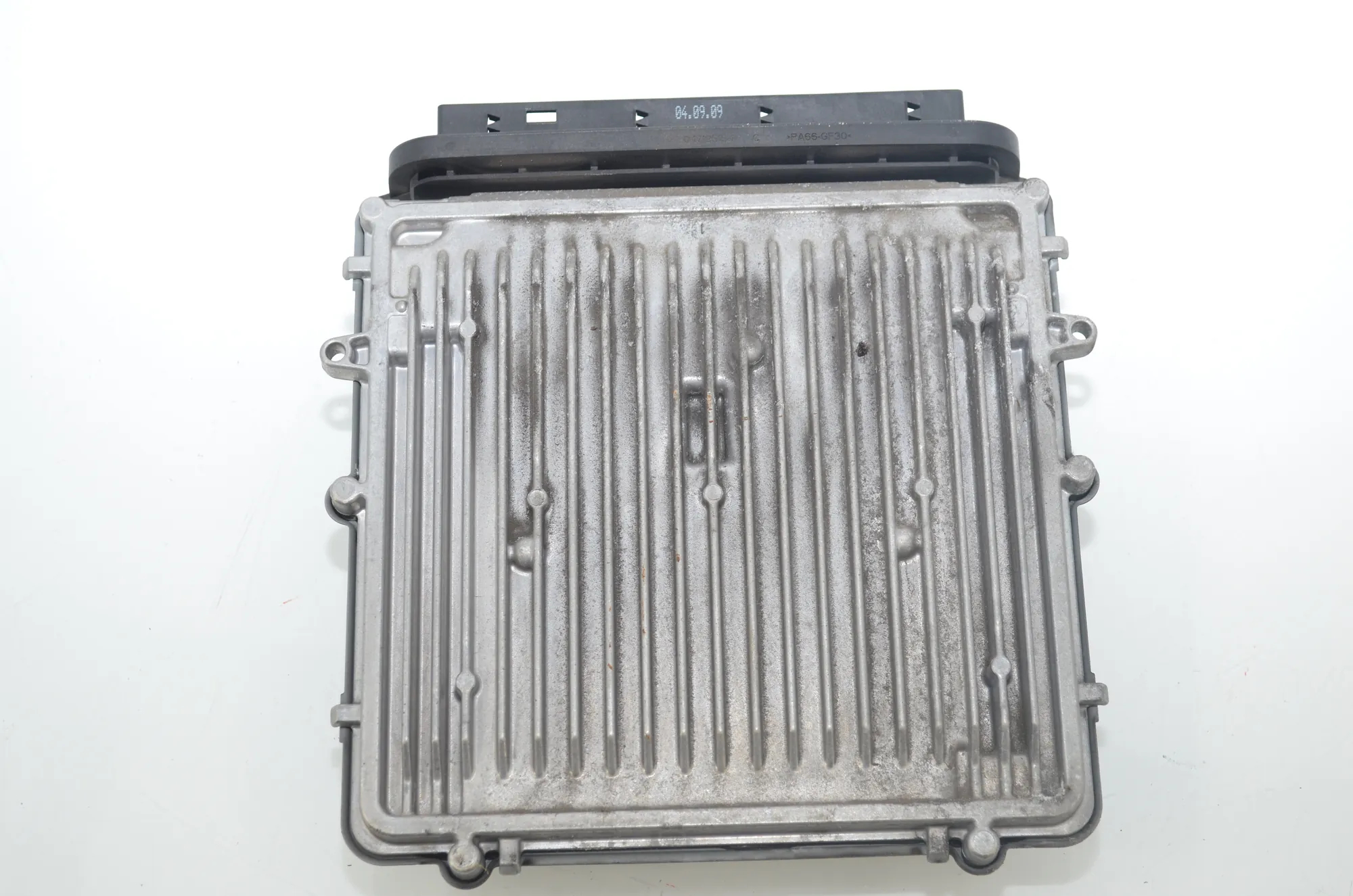 Engine Ignition ECU Set – OEM 8509757 · BMW 5 Gran Turismo (F07) 530 d 2009 – 6