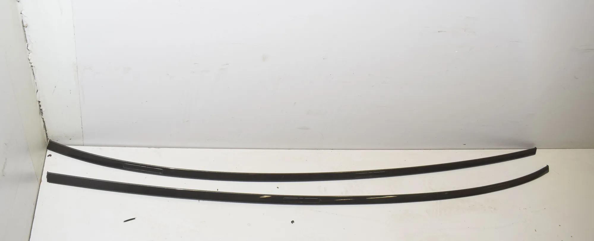 Right Side Roof Strip Trim – OEM 7259919 · BMW 5 Gran Turismo (F07) 530 d 2009 – 2
