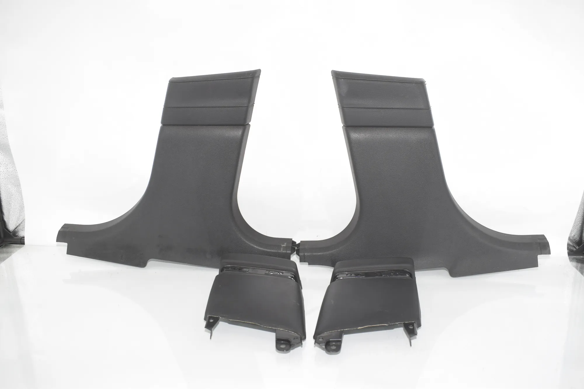 Right Side B Pillar Trim – OEM 7221697 · BMW 5 Gran Turismo (F07) 530 d 2009