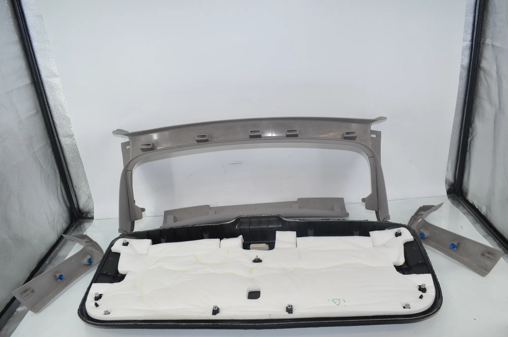 Tailgate Bootlid Cover Trim – OEM 7201652 · BMW 5 Gran Turismo (F07) 530 d 2009 – 6