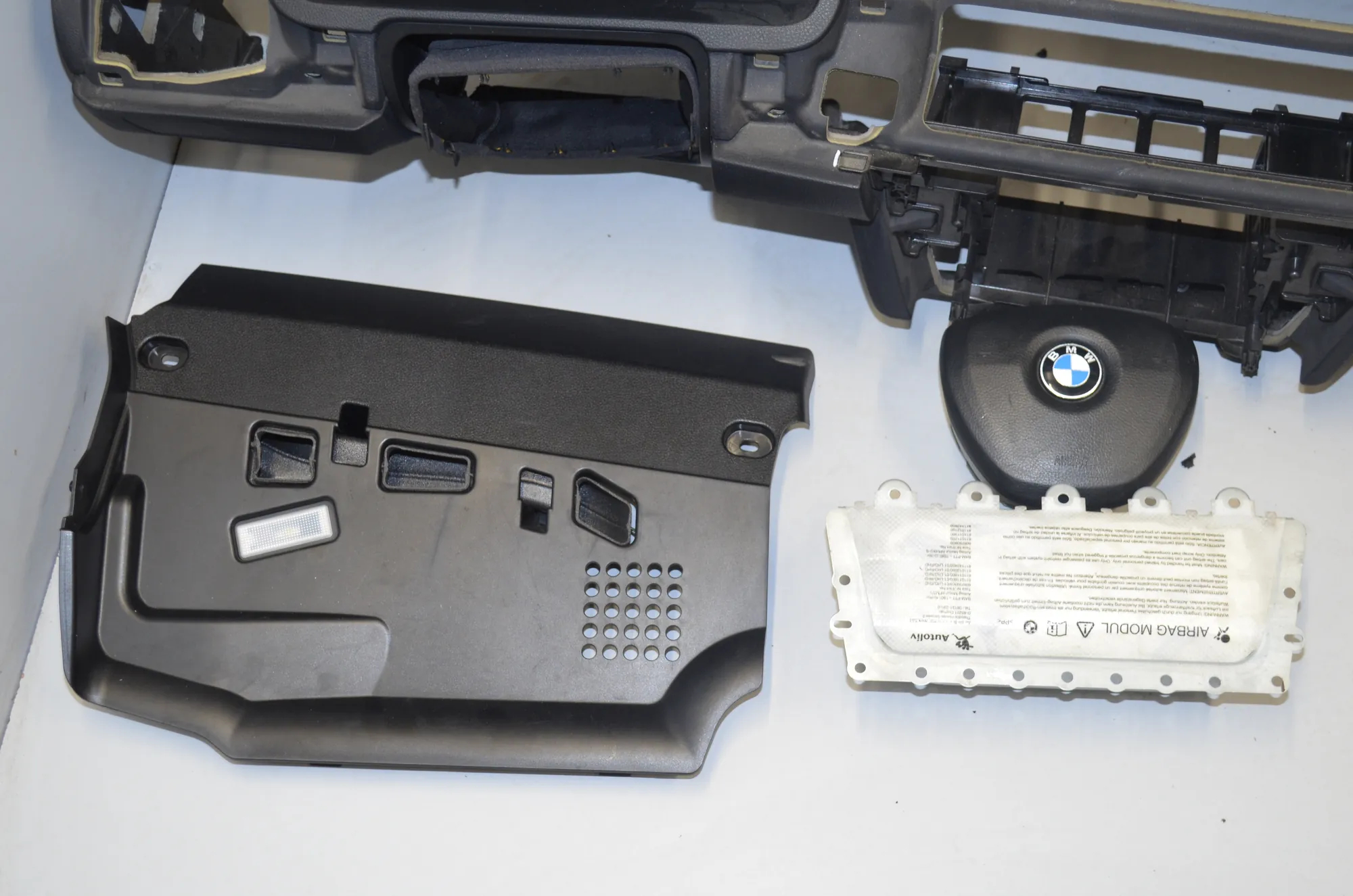 Dashboard – OEM 9199052 · BMW 5 Gran Turismo (F07) 530 d 2009 – 2