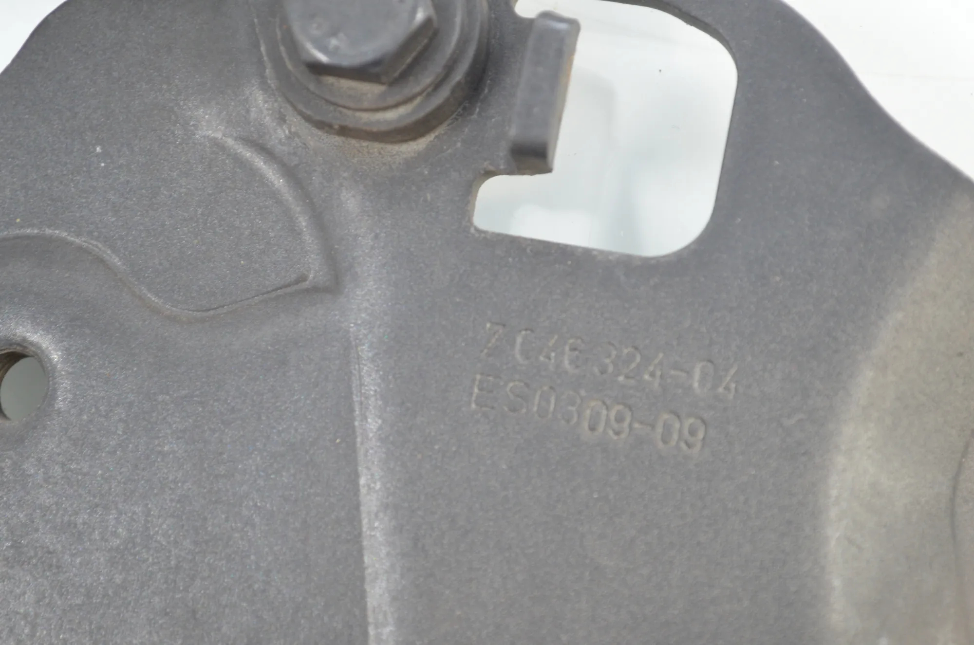 Bonnet Hood Hinge Set – OEM 7046324 · BMW 5 Gran Turismo (F07) 530 d 2009 – 5