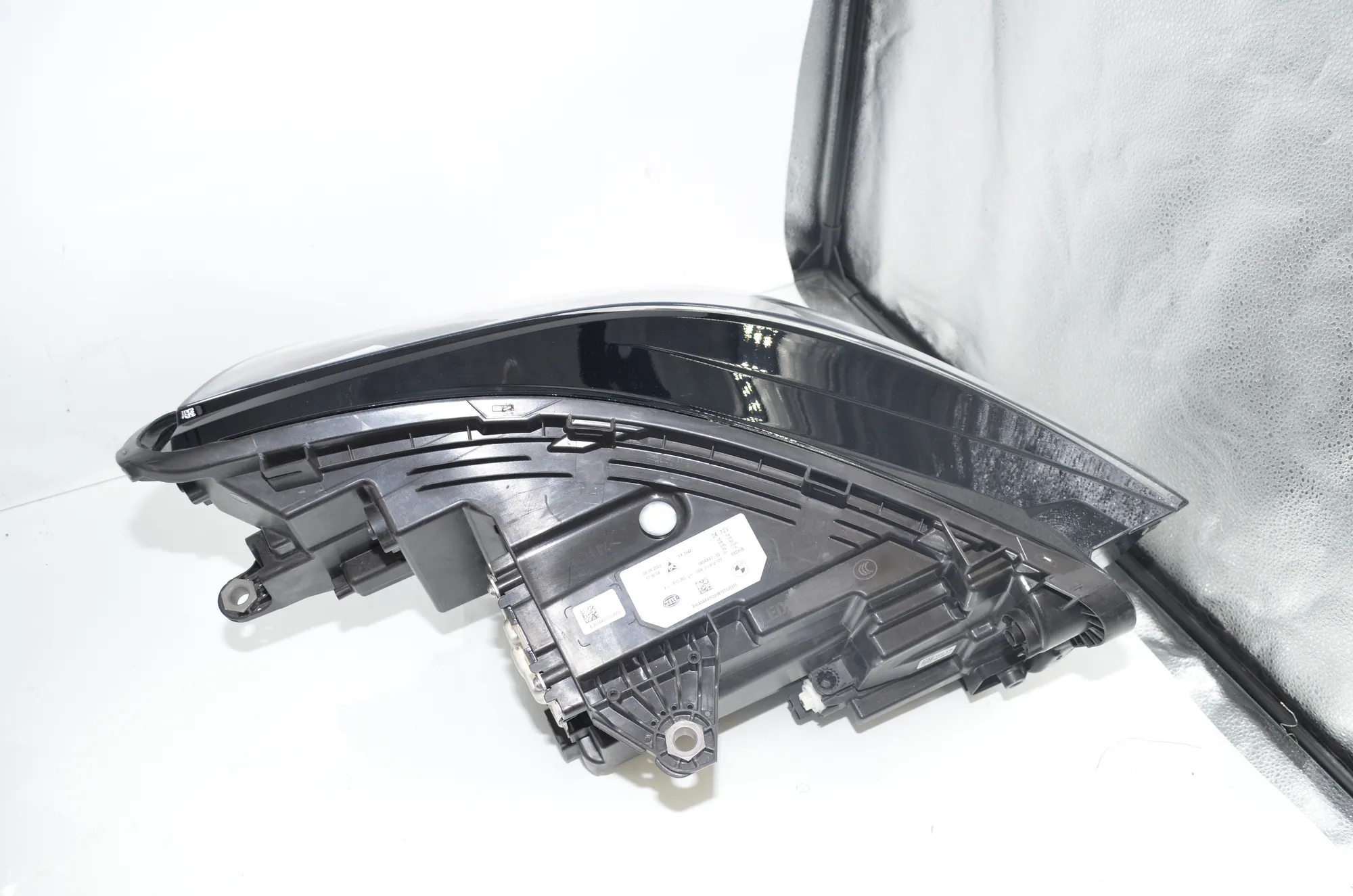 Front Headlight Set Kit – OEM 5A5AA47 · BMW X1 (U11) BMW X1 (U11) BMW X1 (U11) IX1 2024 – 5