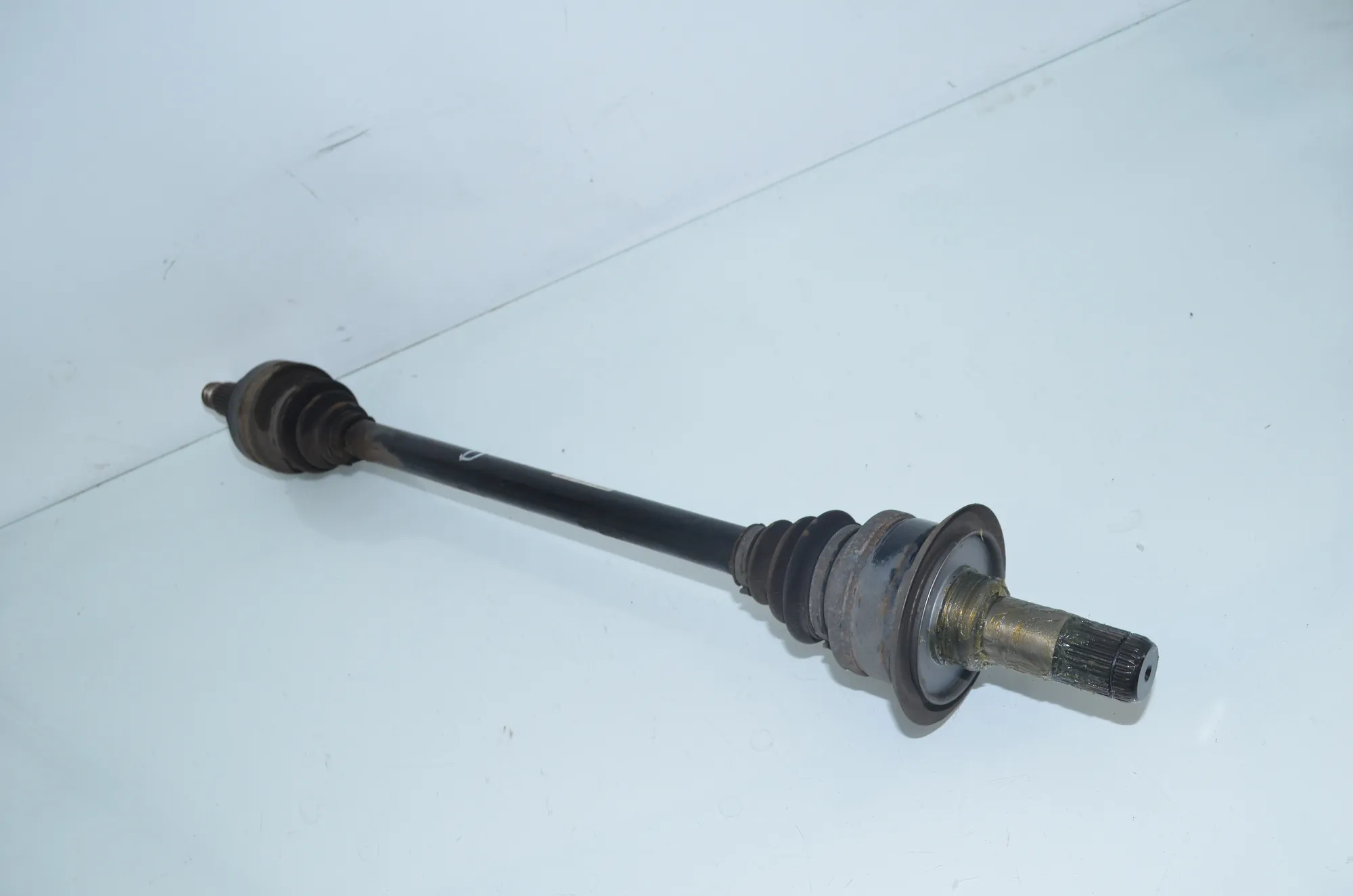 Rear Right Driveshaft – OEM 7566074 · BMW 5 Gran Turismo (F07) 530 d 2009 – 2
