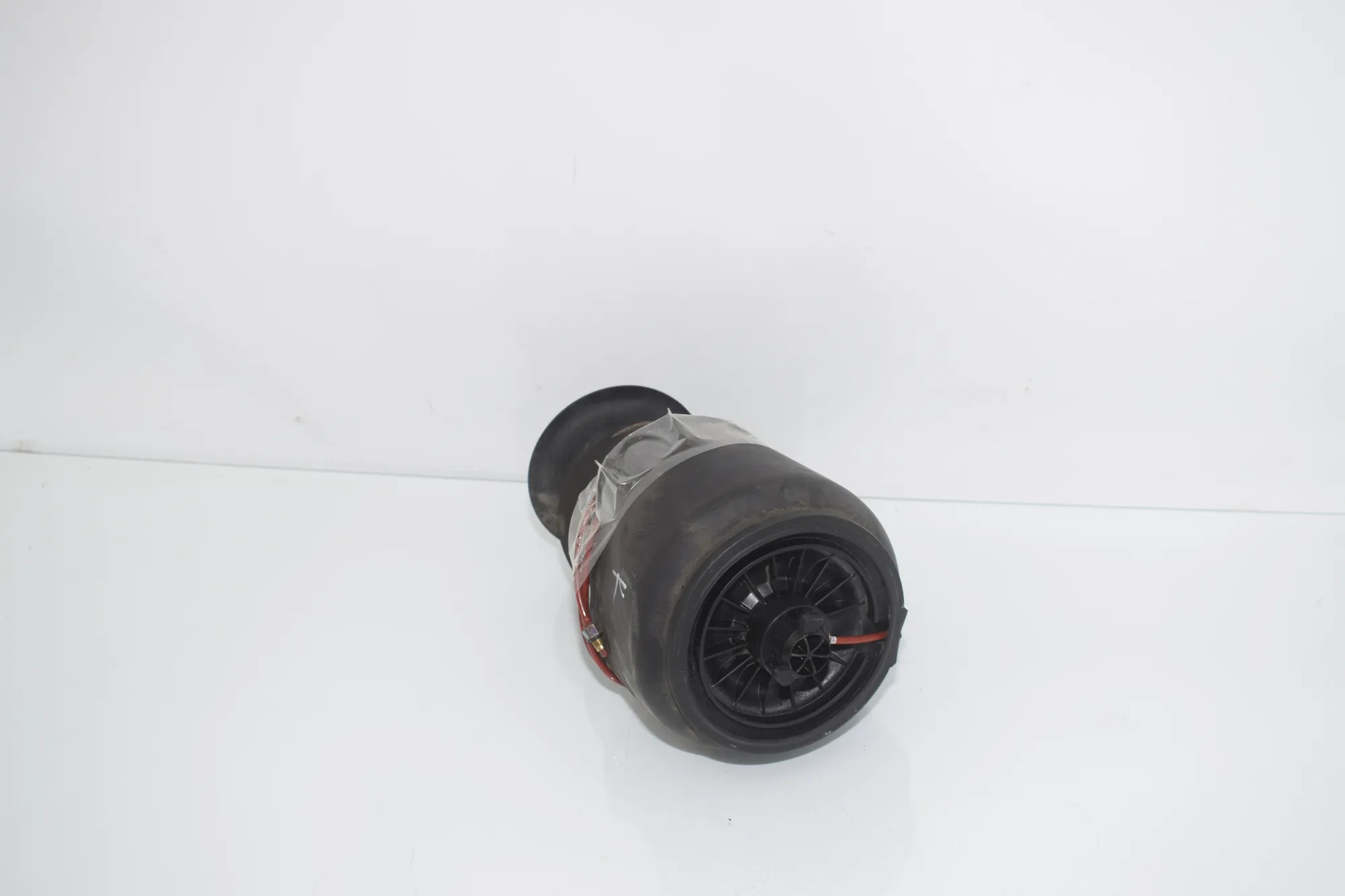 Rear Left Air Suspension Spring Bag – OEM 6781843 · BMW 5 Gran Turismo (F07) 530 d 2009 – 3