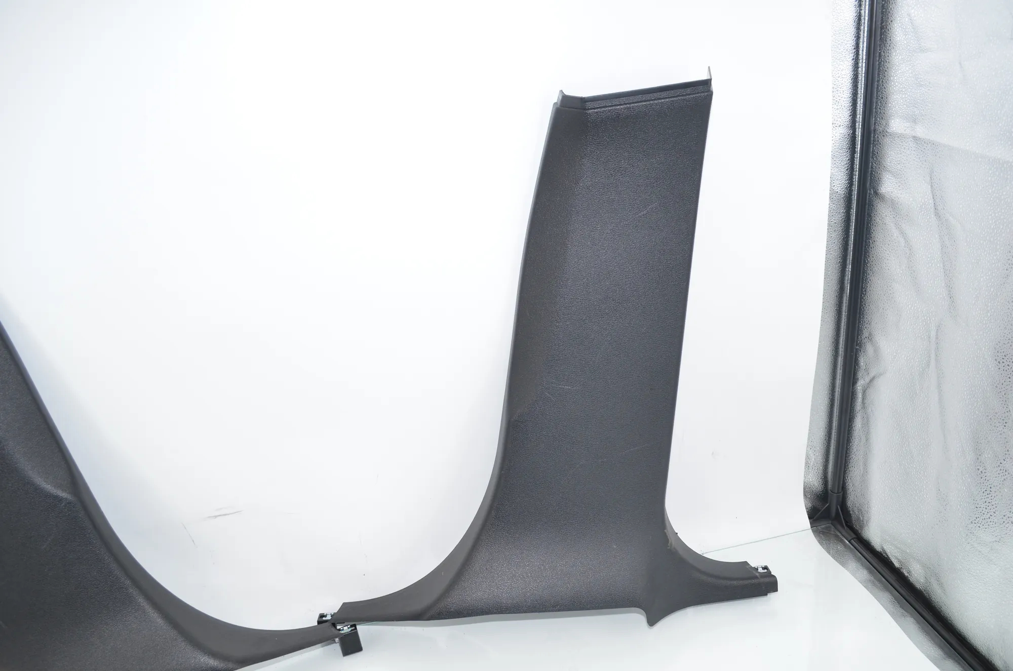 Right Side B Pillar Trim – OEM 7319056 · BMW X3 (F25) xDrive 20 d 2016 – 2