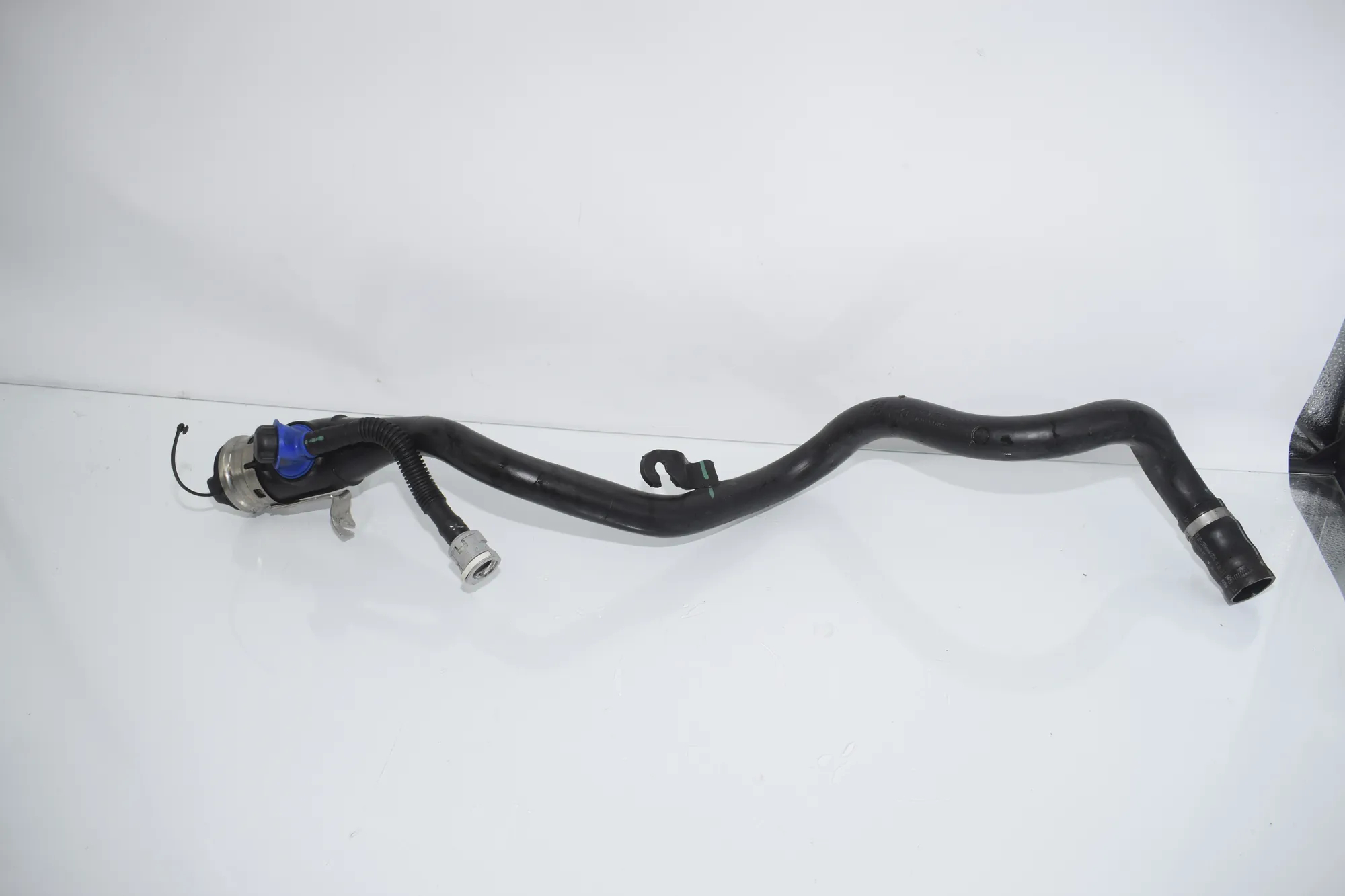 Fuel Tank Pipe – OEM 7449051 · BMW 3 Touring (G21) (2019 - -) 320 d 2019