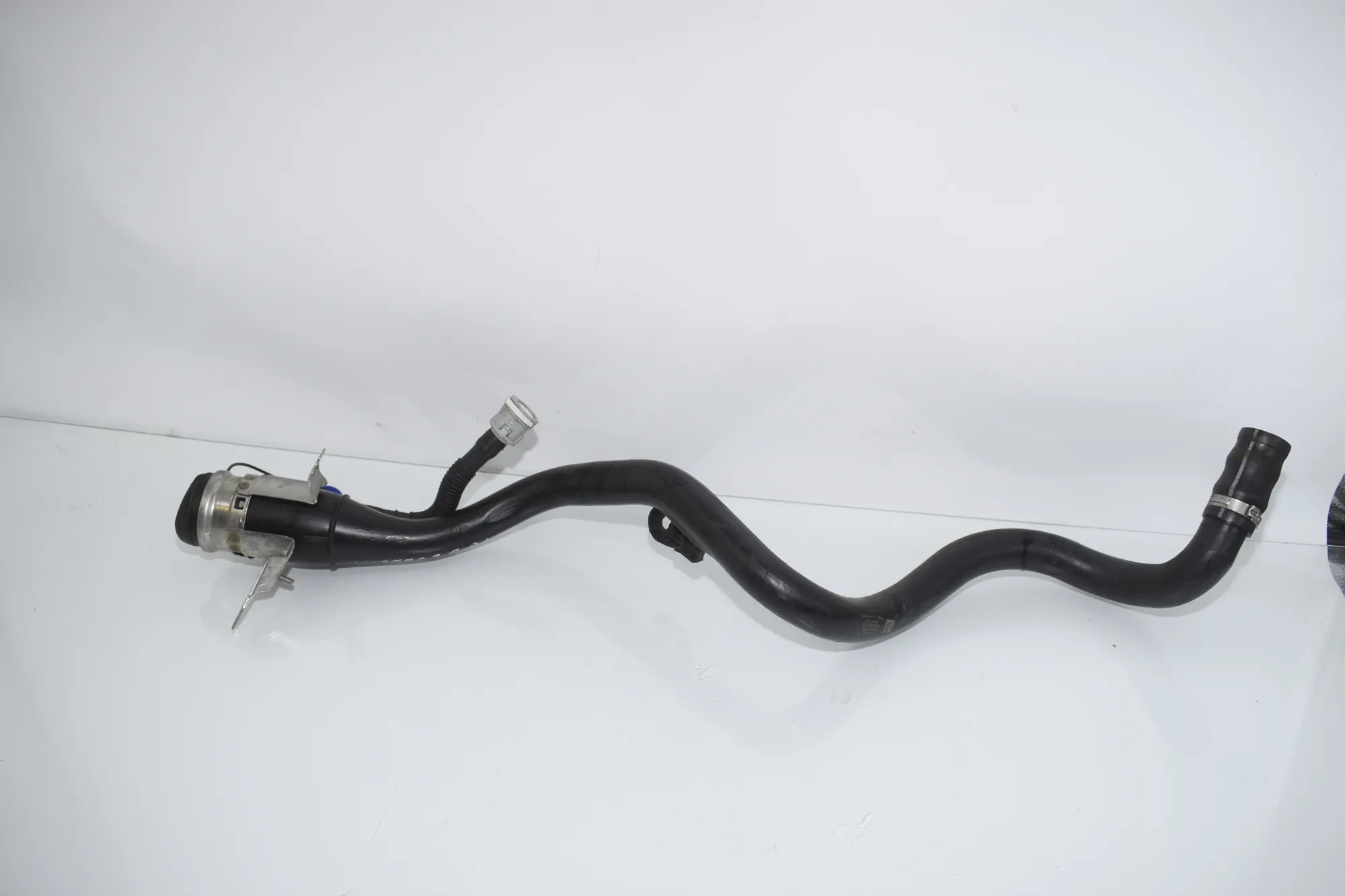 Fuel Tank Pipe – OEM 7449051 · BMW 3 Touring (G21) (2019 - -) 320 d 2019 – 2