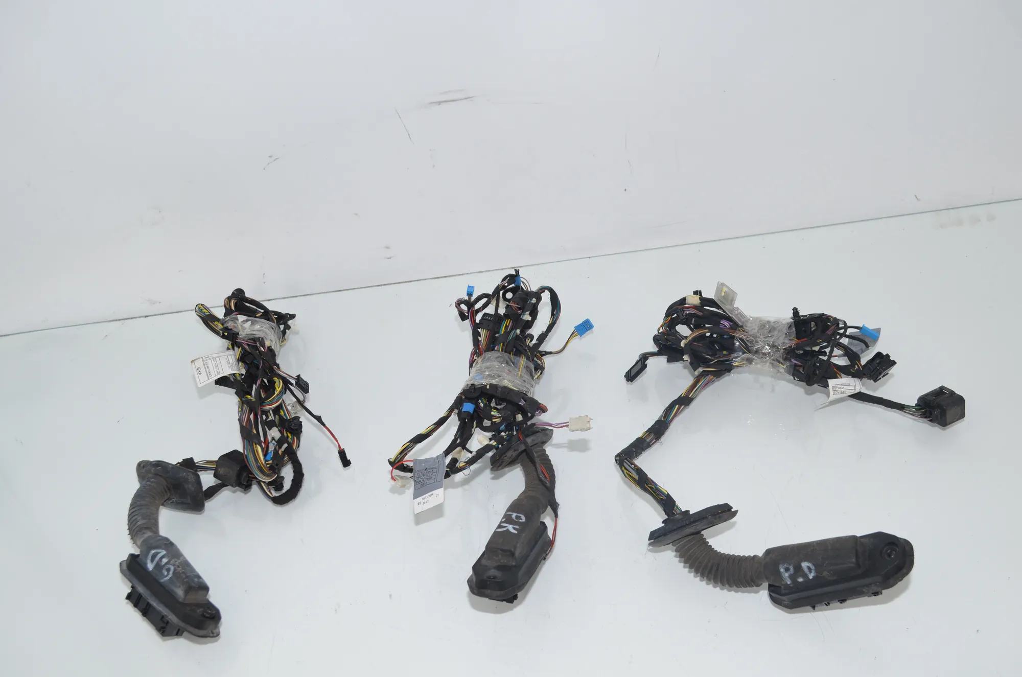 Front Right Door Wiring – OEM 7252538 · BMW X3 (F25) xDrive 20 d 2016