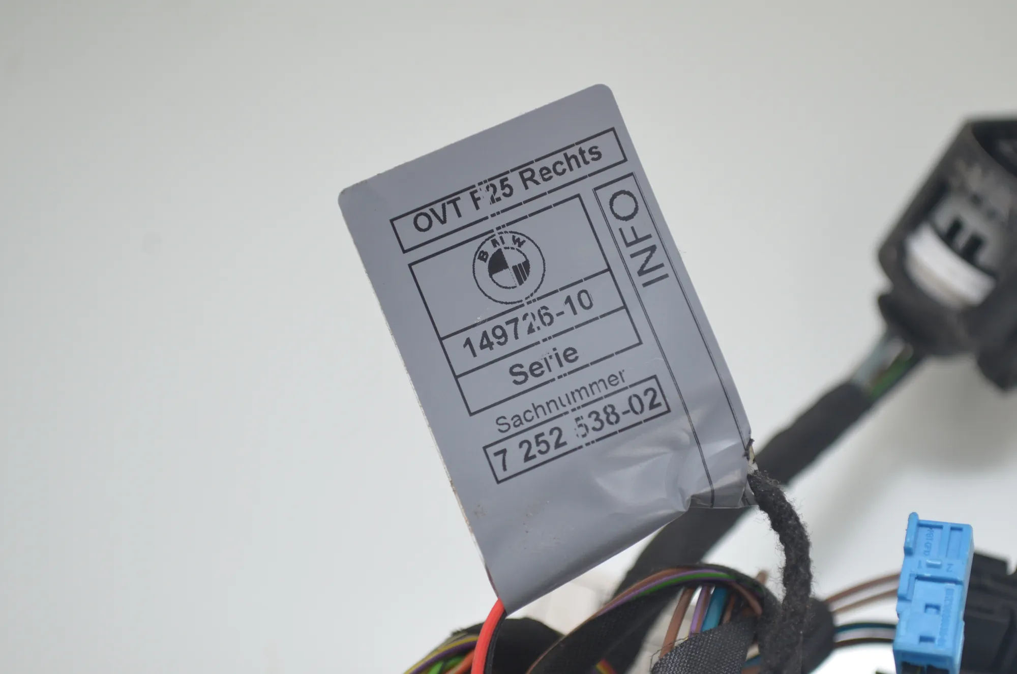 Front Right Door Wiring – OEM 7252538 · BMW X3 (F25) xDrive 20 d 2016 – 4