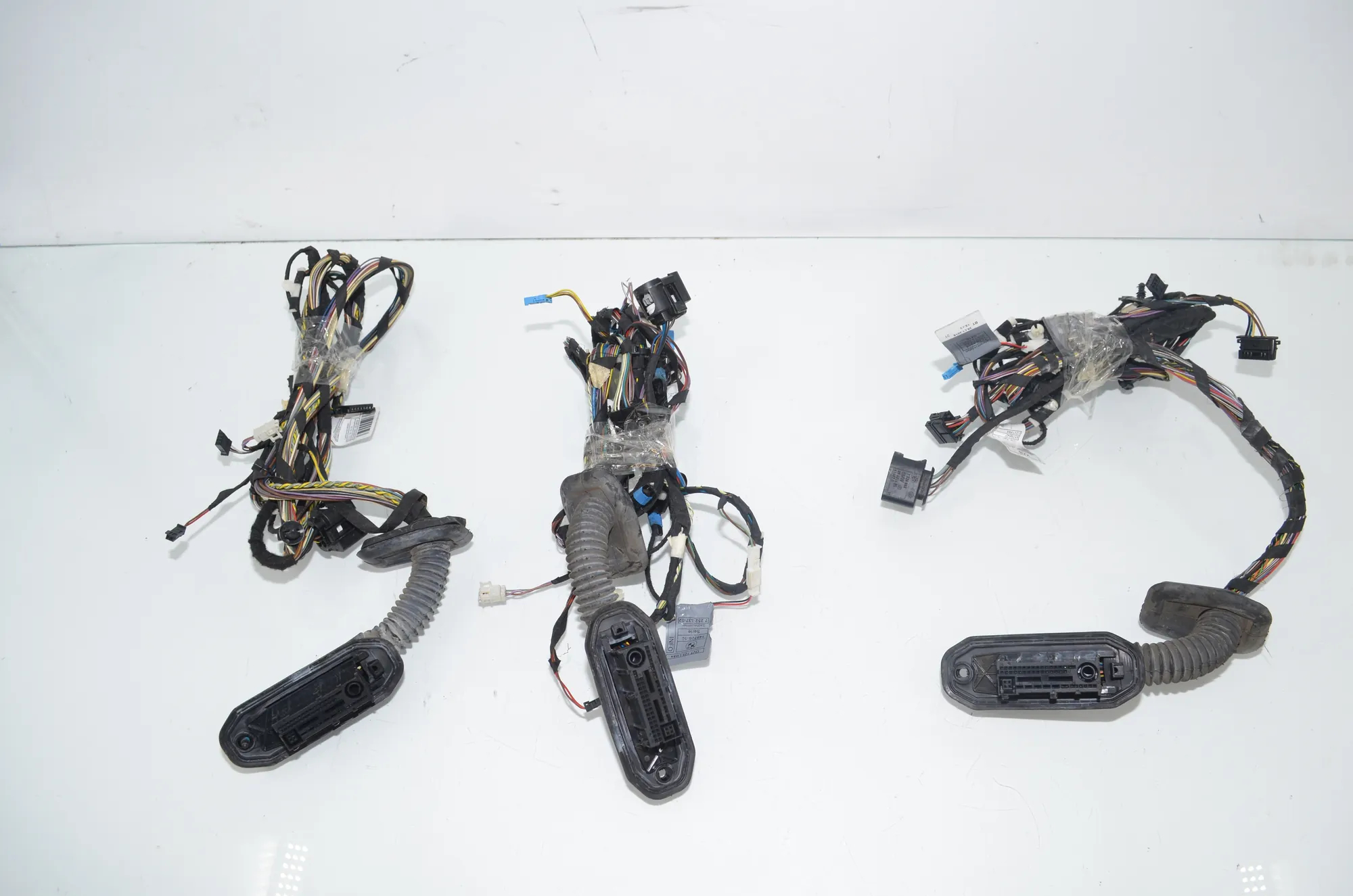 Front Right Door Wiring – OEM 7252538 · BMW X3 (F25) xDrive 20 d 2016 – 3