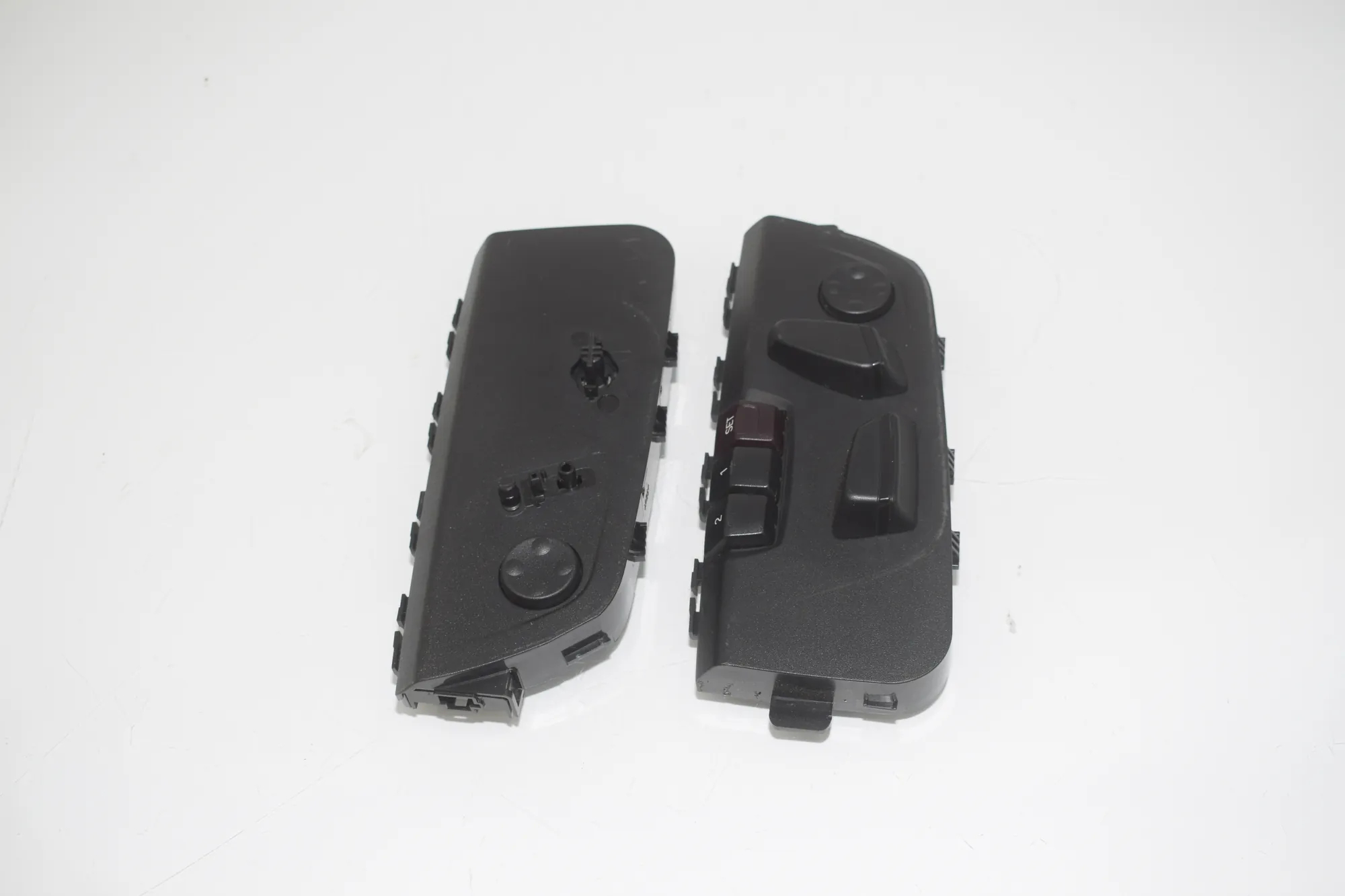 Right Seat Control Buttons – OEM 9276618 · BMW X3 (F25) xDrive 20 d 2016 – 2