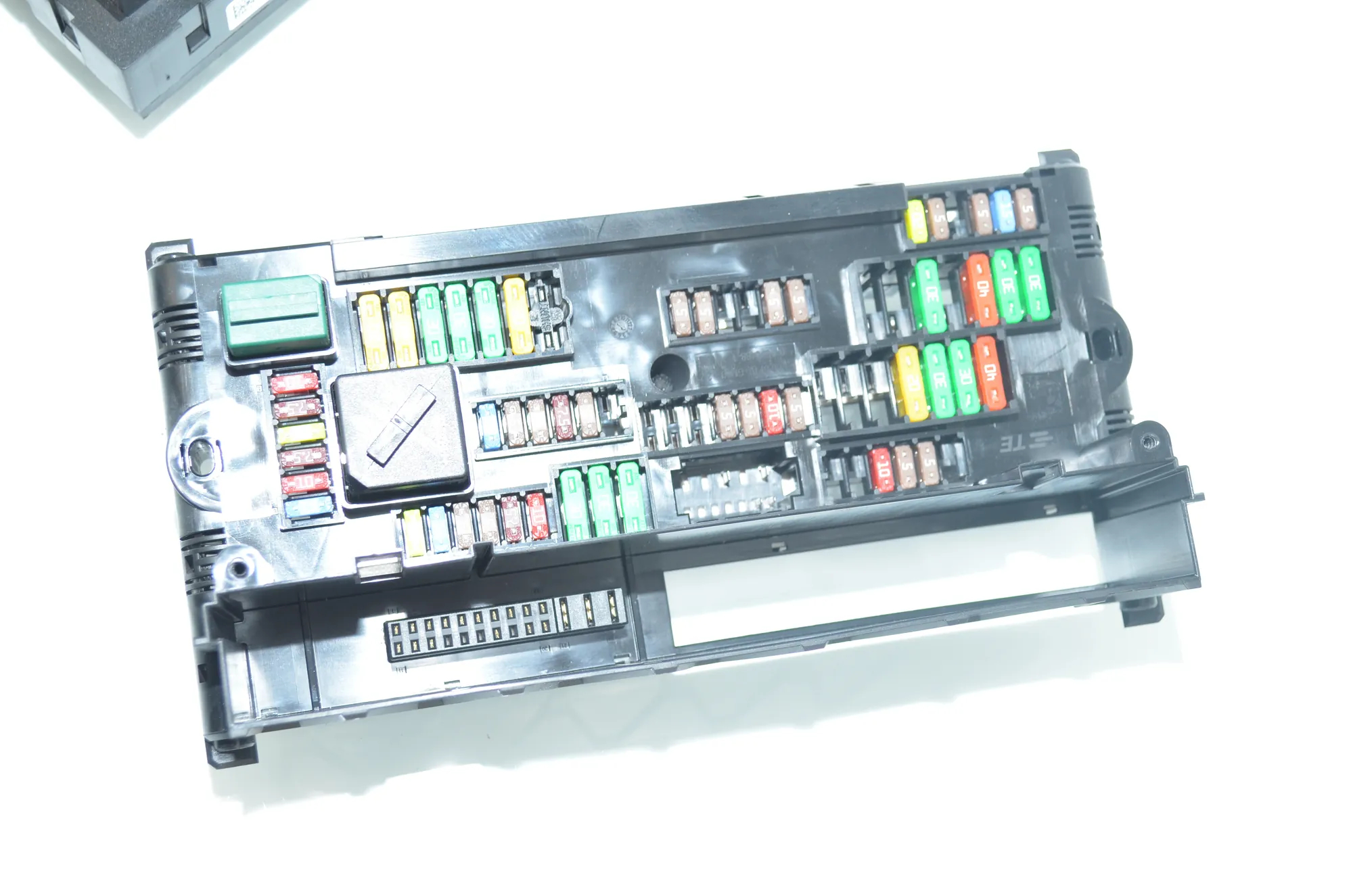 Fuse Box – OEM 9315150 · BMW X3 (F25) xDrive 20 d 2016 – 2