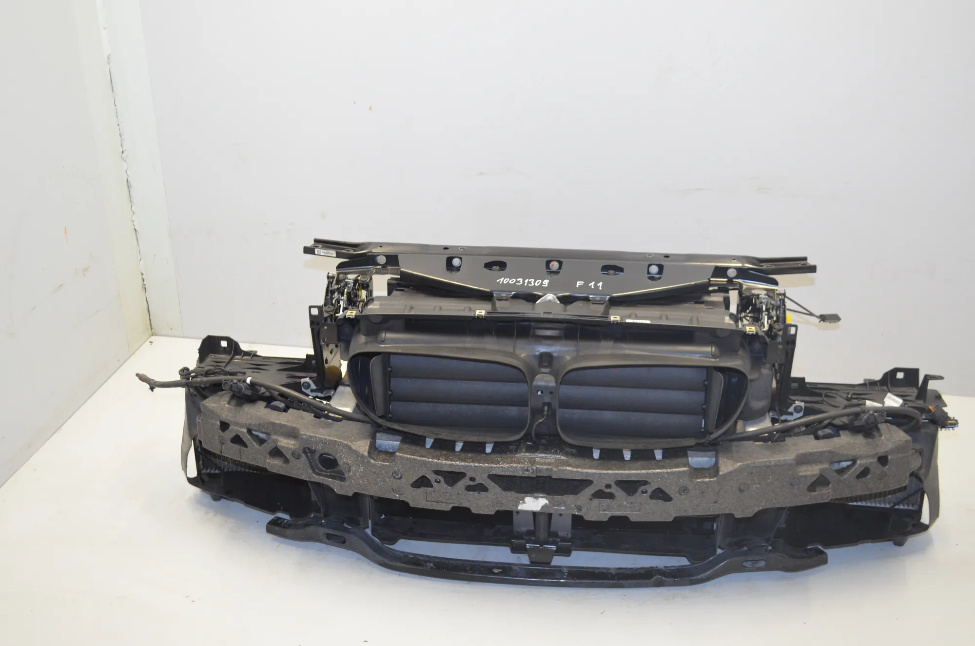 Slam Panel Frame Kit – OEM 8592166 · BMW 5 Touring (F11) M 550 d xDrive 2012