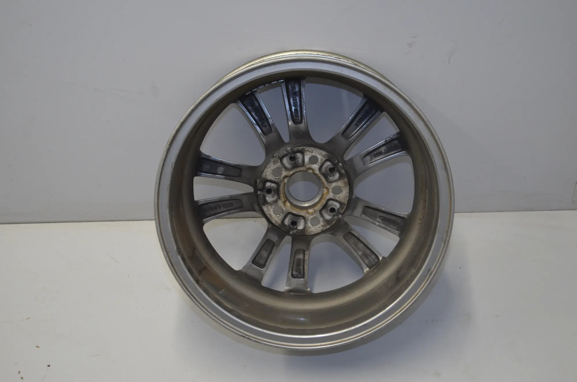 Alloy Wheel – OEM 6863417 · BMW 5 Touring (G31) (2017 - -) 520 d 2019 – 3