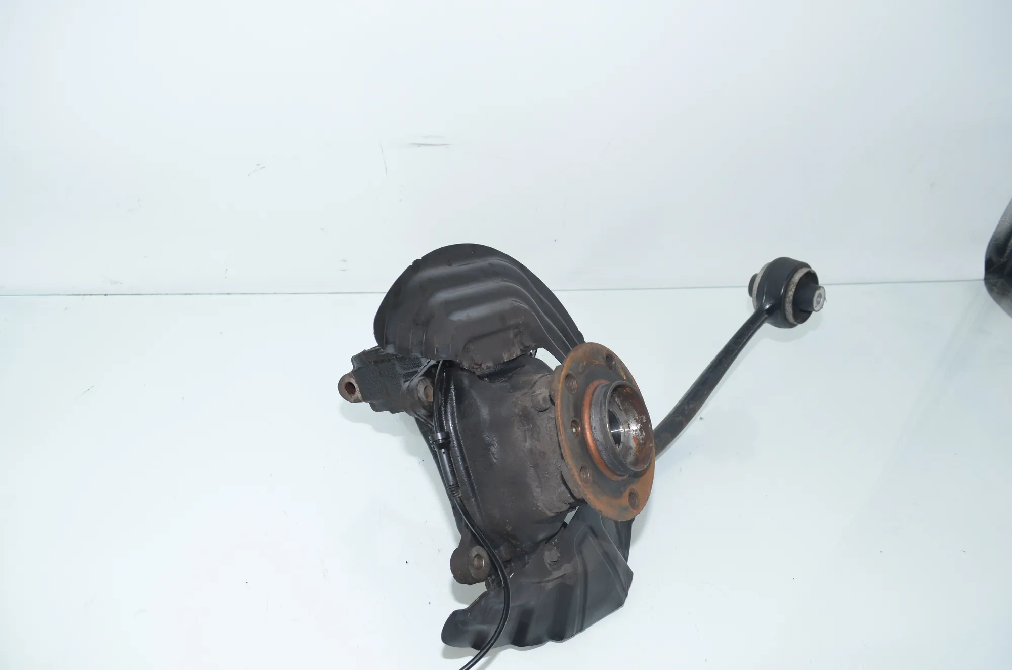 Front Right Wheel Hub – OEM 6855954 · BMW X3 (F25) xDrive 20 d 2016 – 2