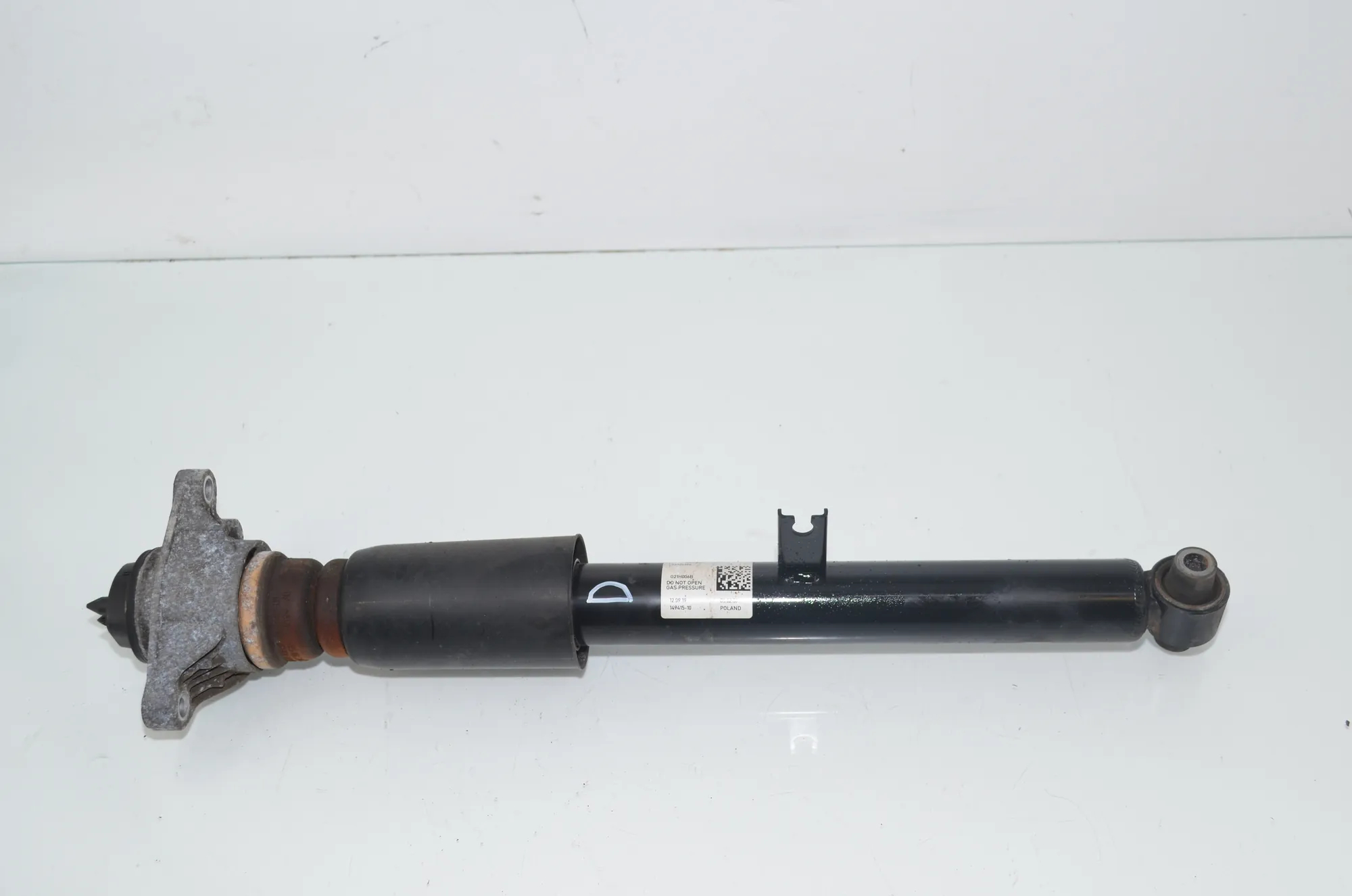 Rear Right Shock Absorber – OEM 6879317 · BMW 3 Touring (G21) (2019 - -) 320 d 2019