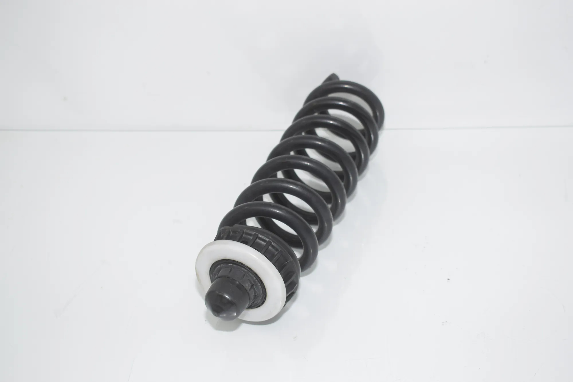 Rear Left Coil Spring – OEM 6898643 · BMW 3 Touring (G21) (2019 - -) 320 d 2019 – 2
