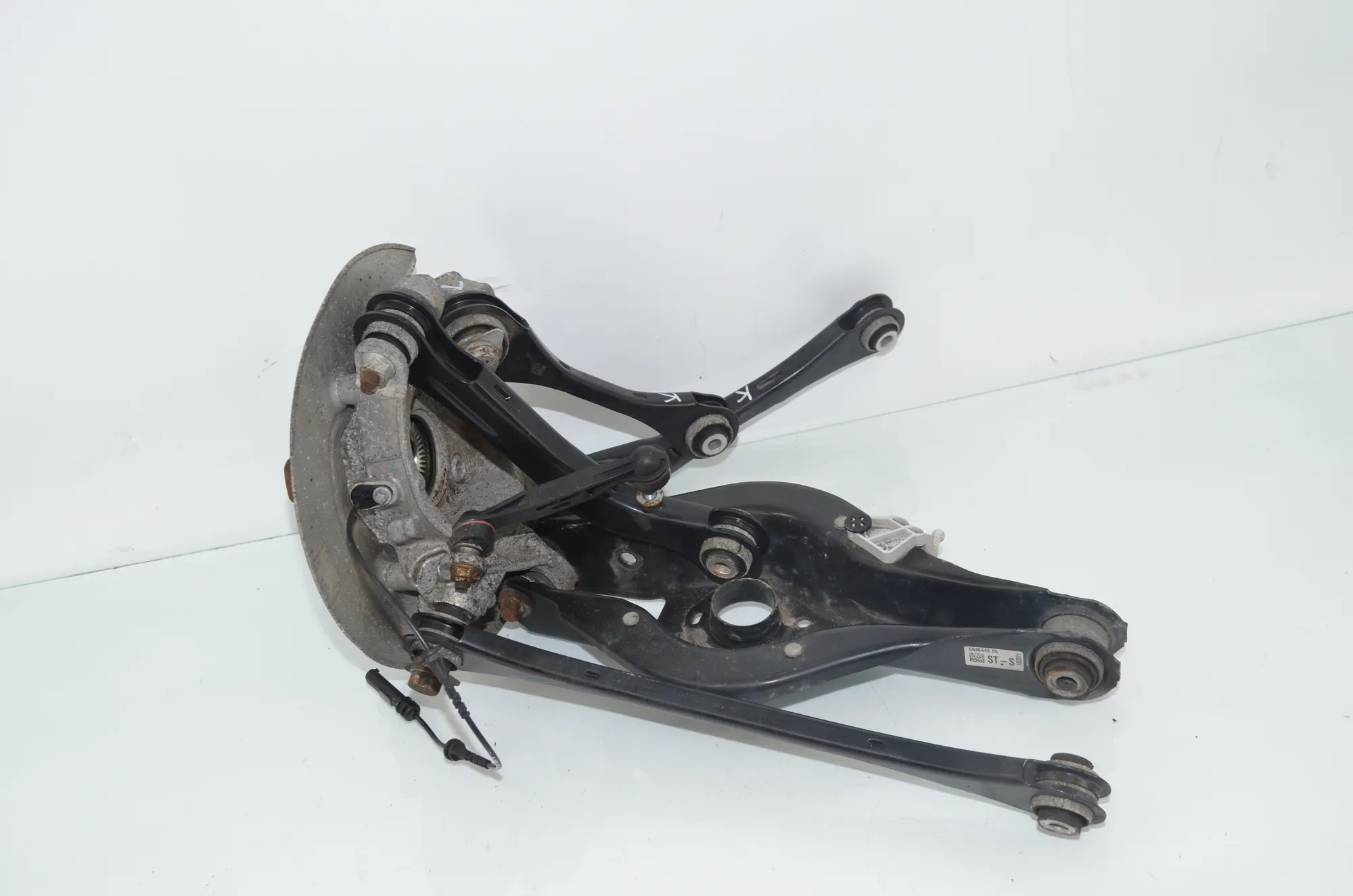Rear Left Wheel Hub Spindle – OEM 6898479 · BMW 3 Touring (G21) (2019 - -) 320 d 2019 – 4