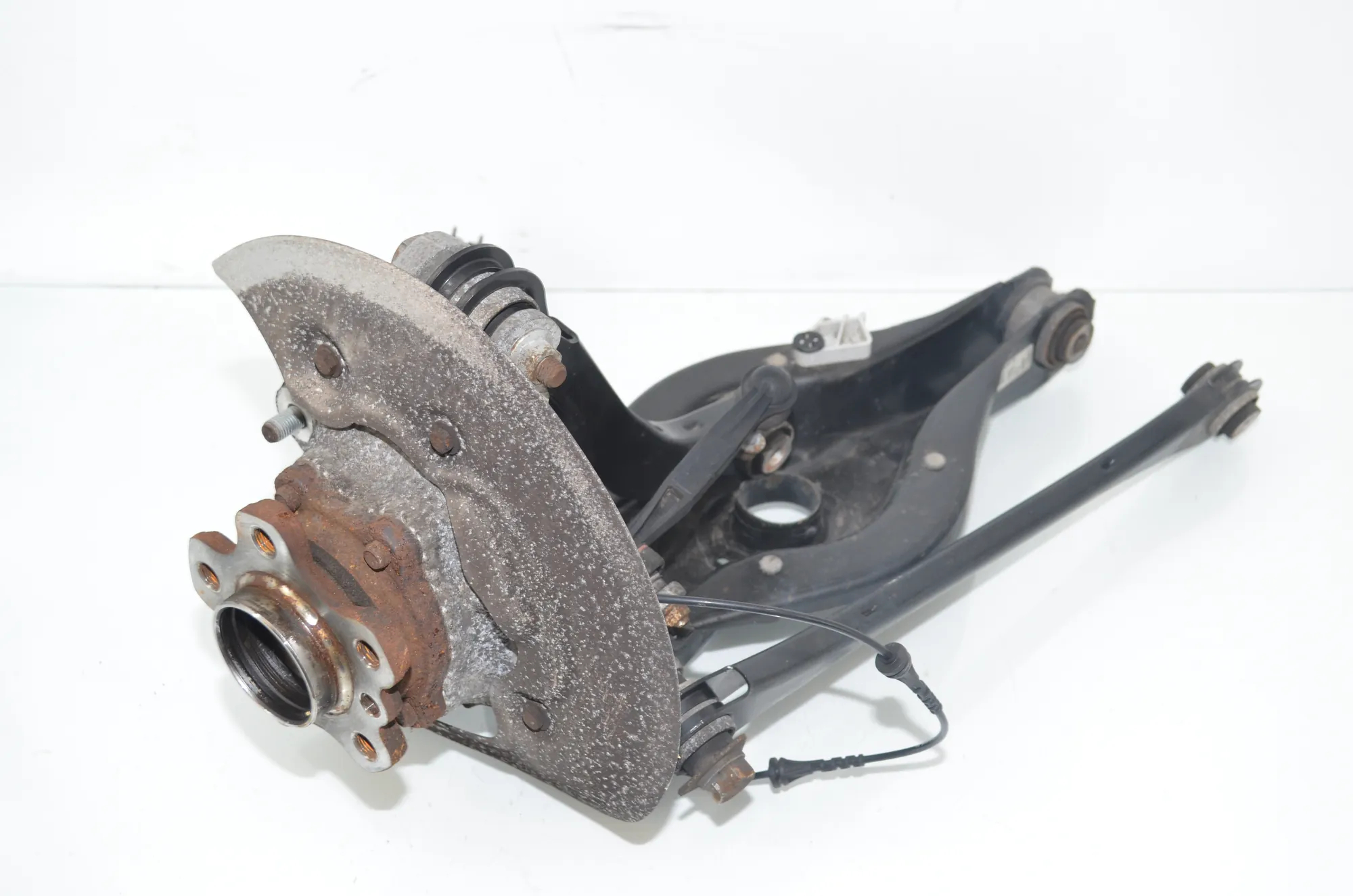 Rear Left Wheel Hub Spindle – OEM 6898479 · BMW 3 Touring (G21) (2019 - -) 320 d 2019 – 2