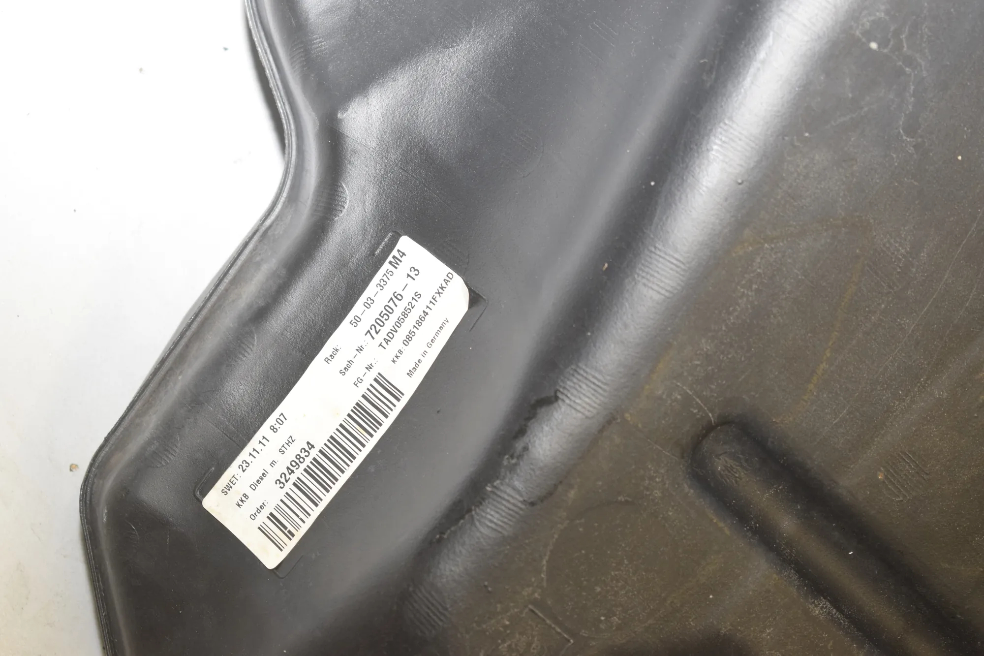 Fuel Tank – OEM 7205076 · BMW 5 Touring (F11) 530 d xDrive 2011 – 4