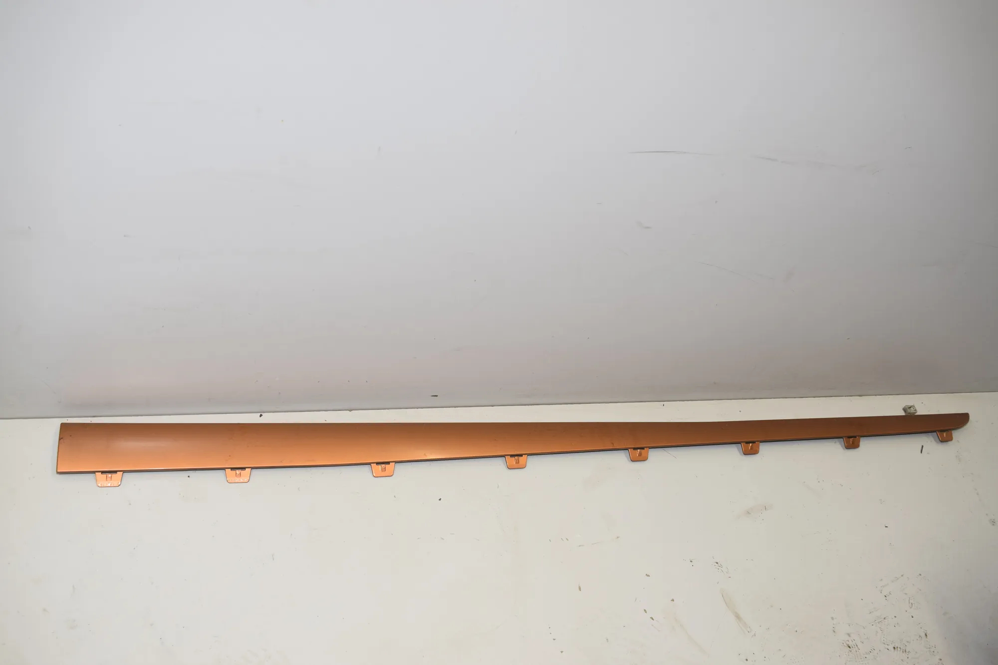 Left Side Plastic Sideskirt Cover – OEM 7369839 · BMW i3 (I01) s Electric 2020 – 2
