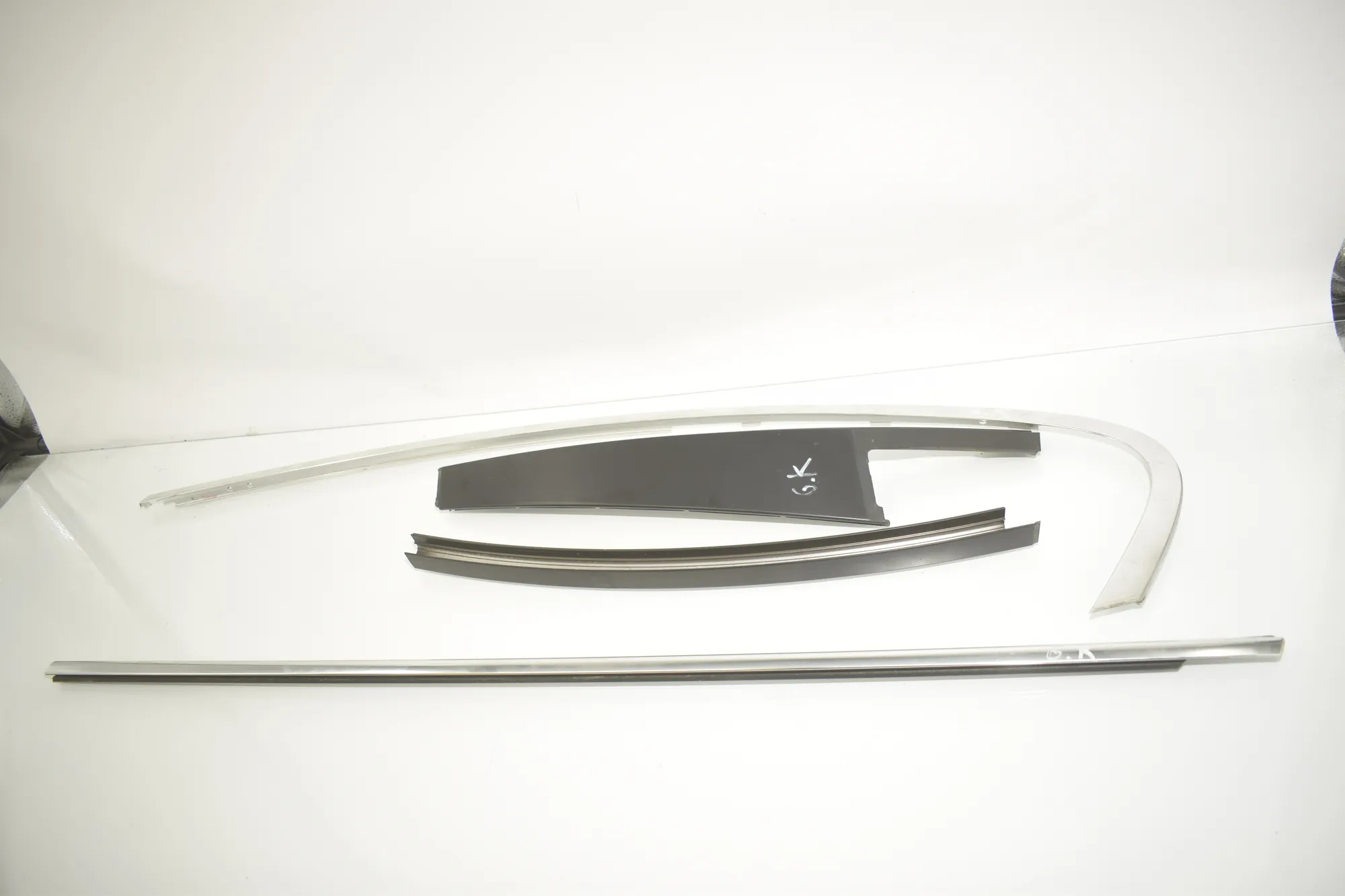 Exterior Trim Kit – OEM 7182293 · BMW 5 (F10) 530 d xDrive 2011 – 2