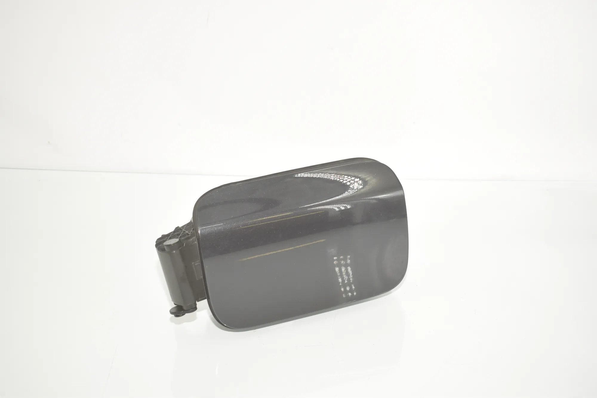Fuel Tank Flap Cap – OEM 7218336 · BMW 5 (F10) 530 d xDrive 2011 – 2