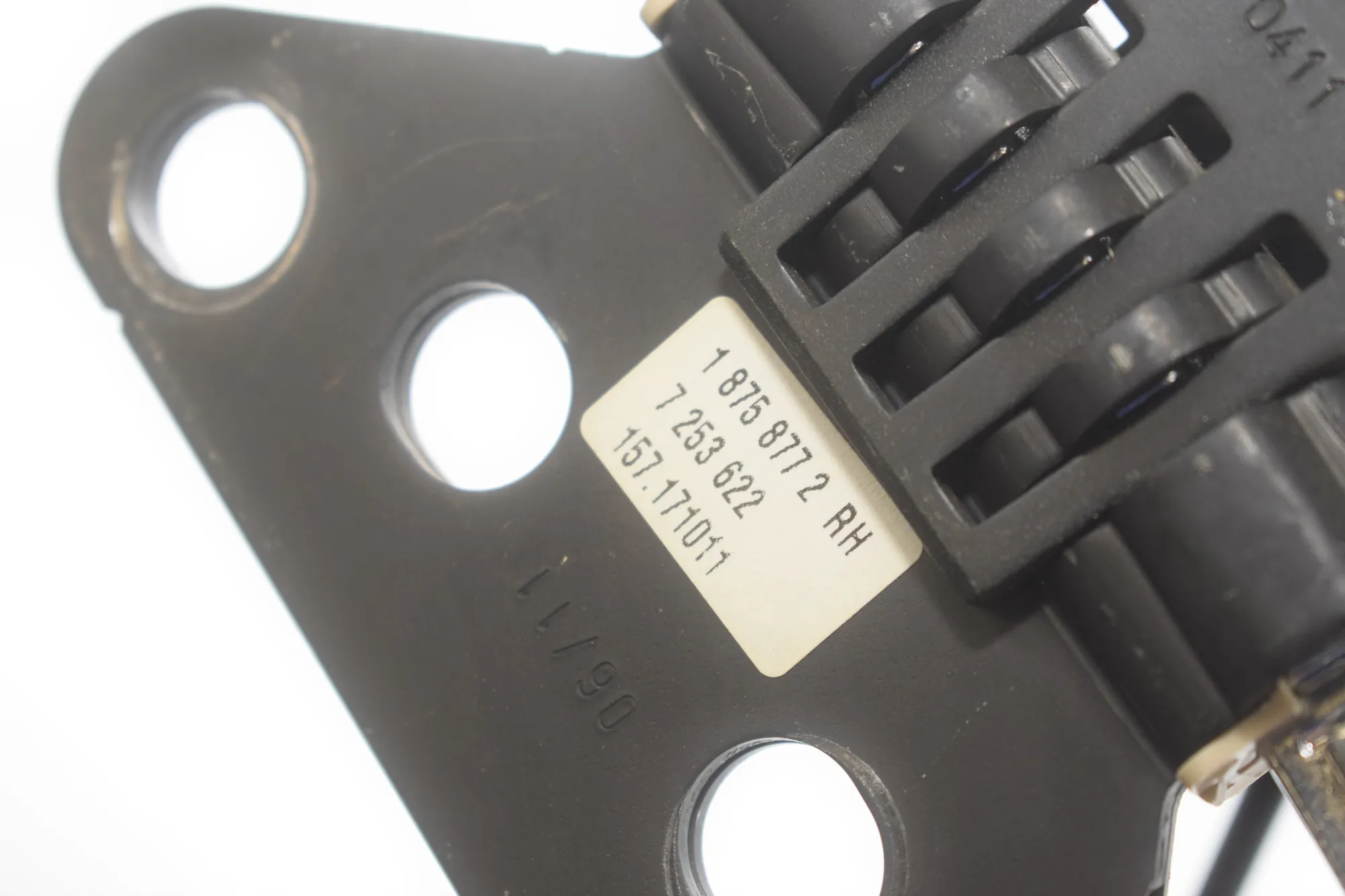 Other Boot Trunk Parts – OEM 9168474 · BMW 5 Touring (F11) 535 d xDrive 2011 – 9