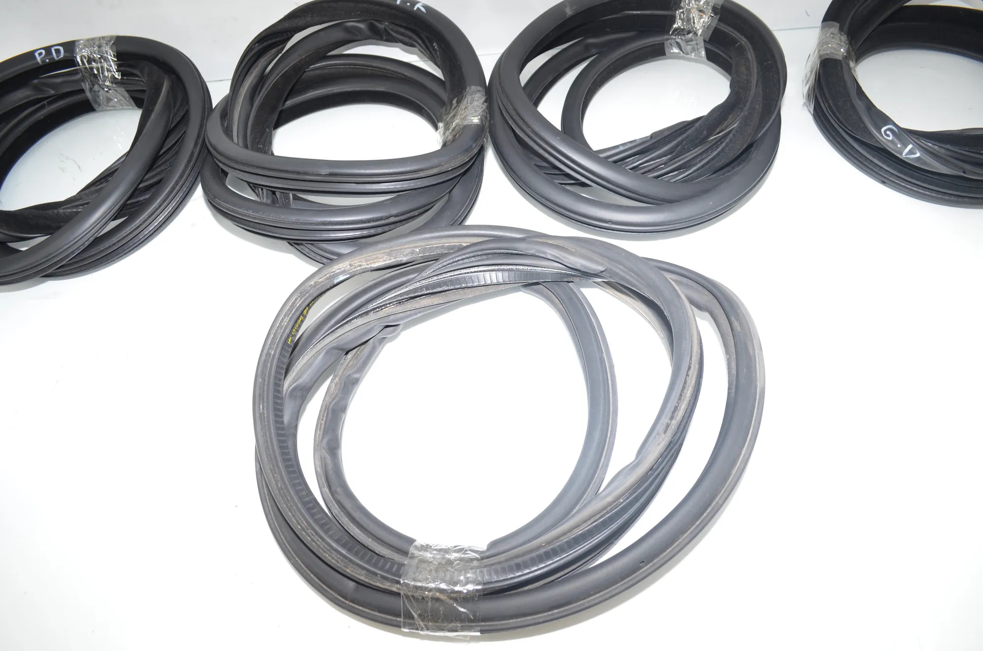 Front Right Door Seal Rubber – OEM 7182269 · BMW 5 Touring (F11) 535 d xDrive 2011 – 4