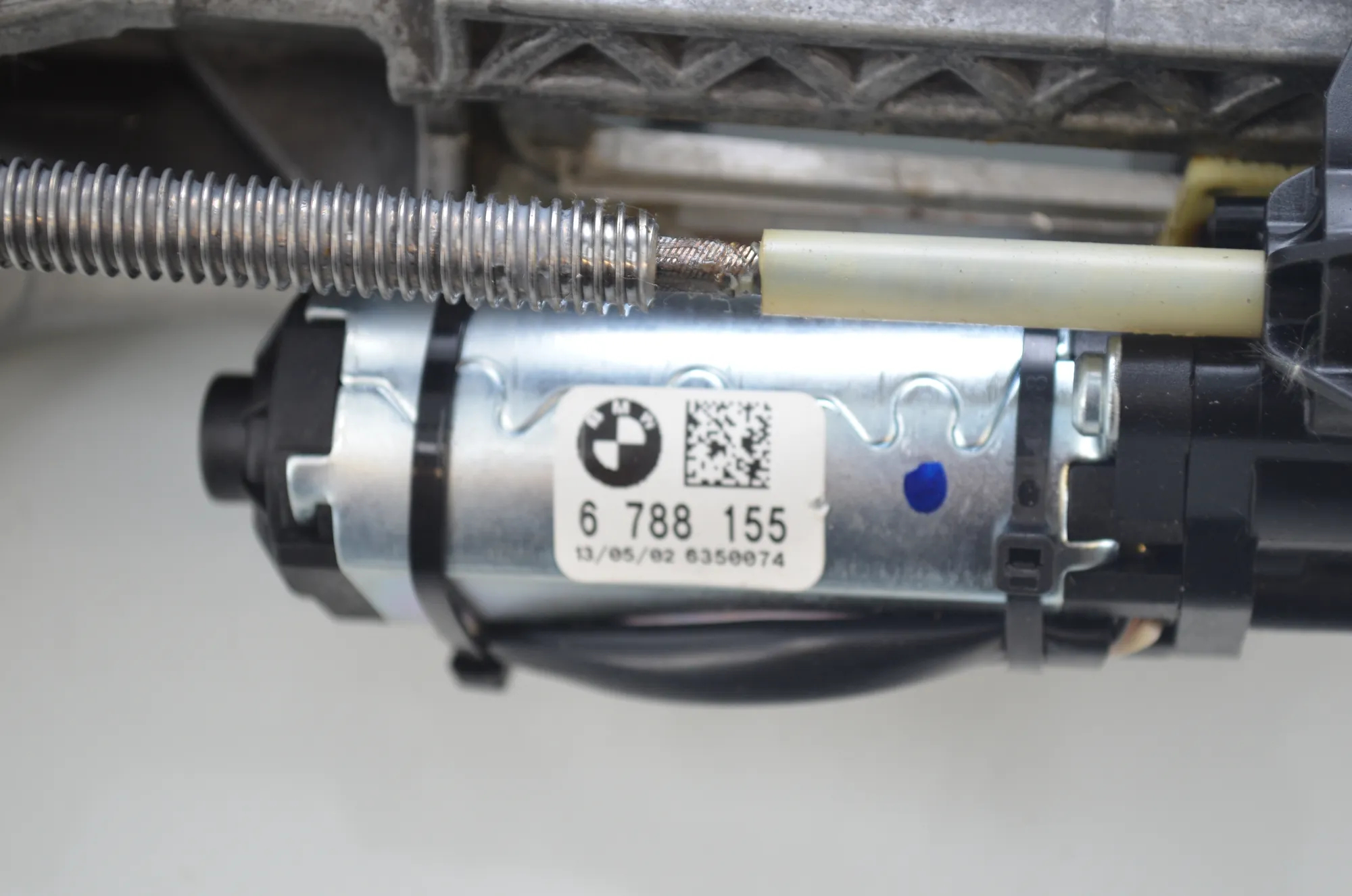 Steering Wheel Adjustment Mechanism – OEM 6788155 · BMW 5 Touring (F11) 535 d xDrive 2013 – 5