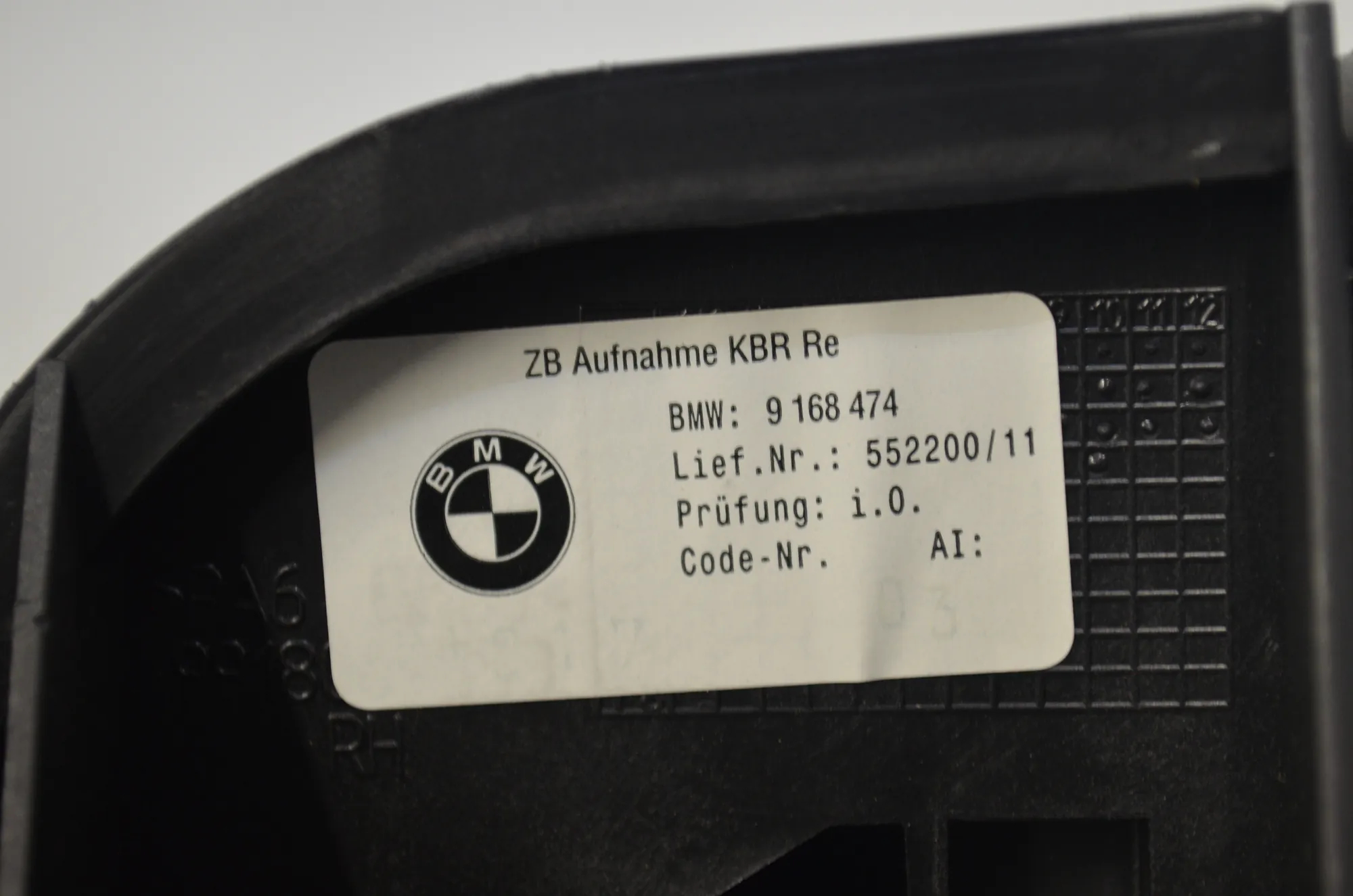 Trunk Trim Kit – OEM 9168473 · BMW 5 Touring (F11) 535 d xDrive 2013 – 7