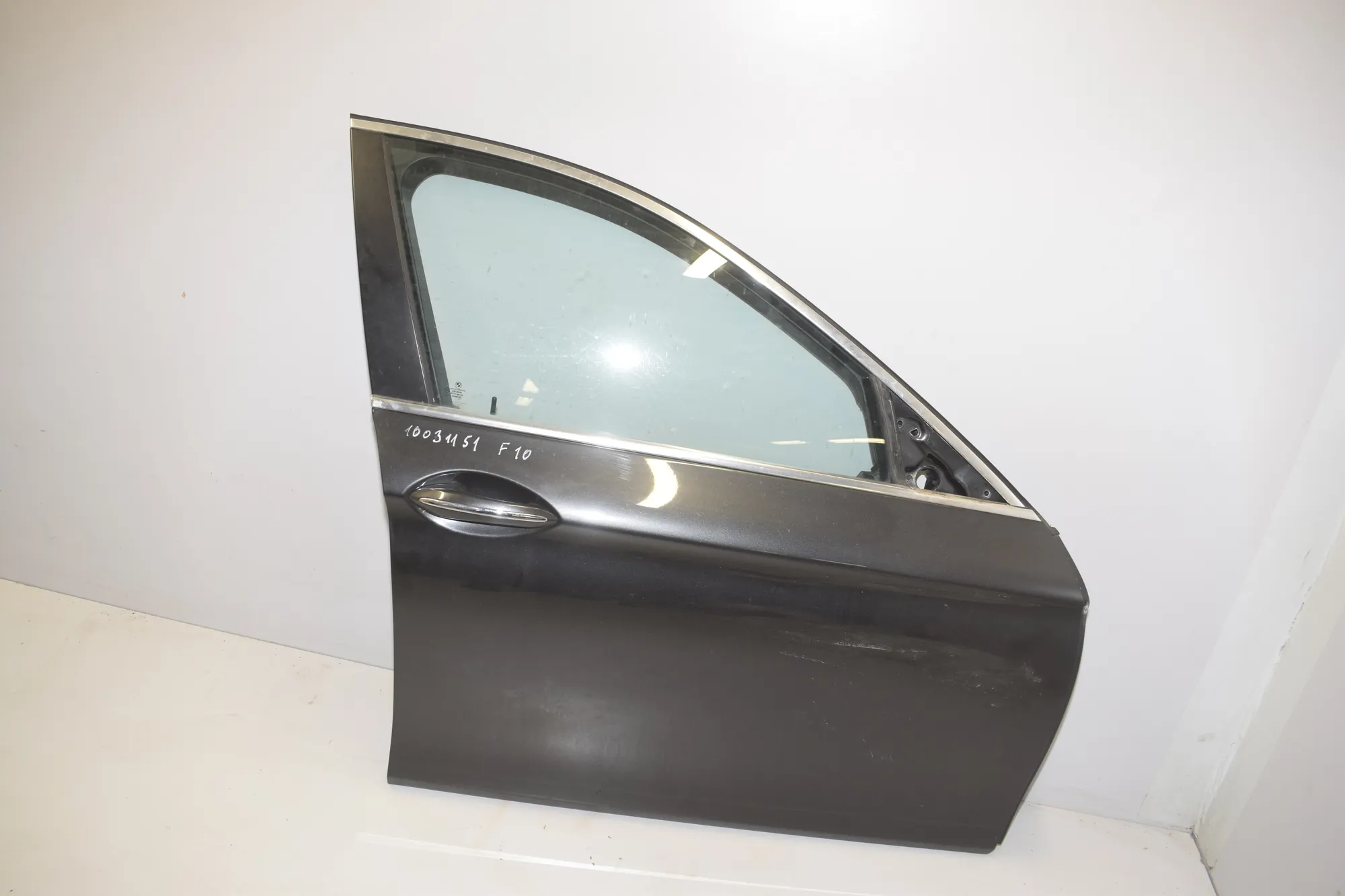 Front Right Door – OEM 000 · BMW 5 (F10) 530 d xDrive 2011 – 3