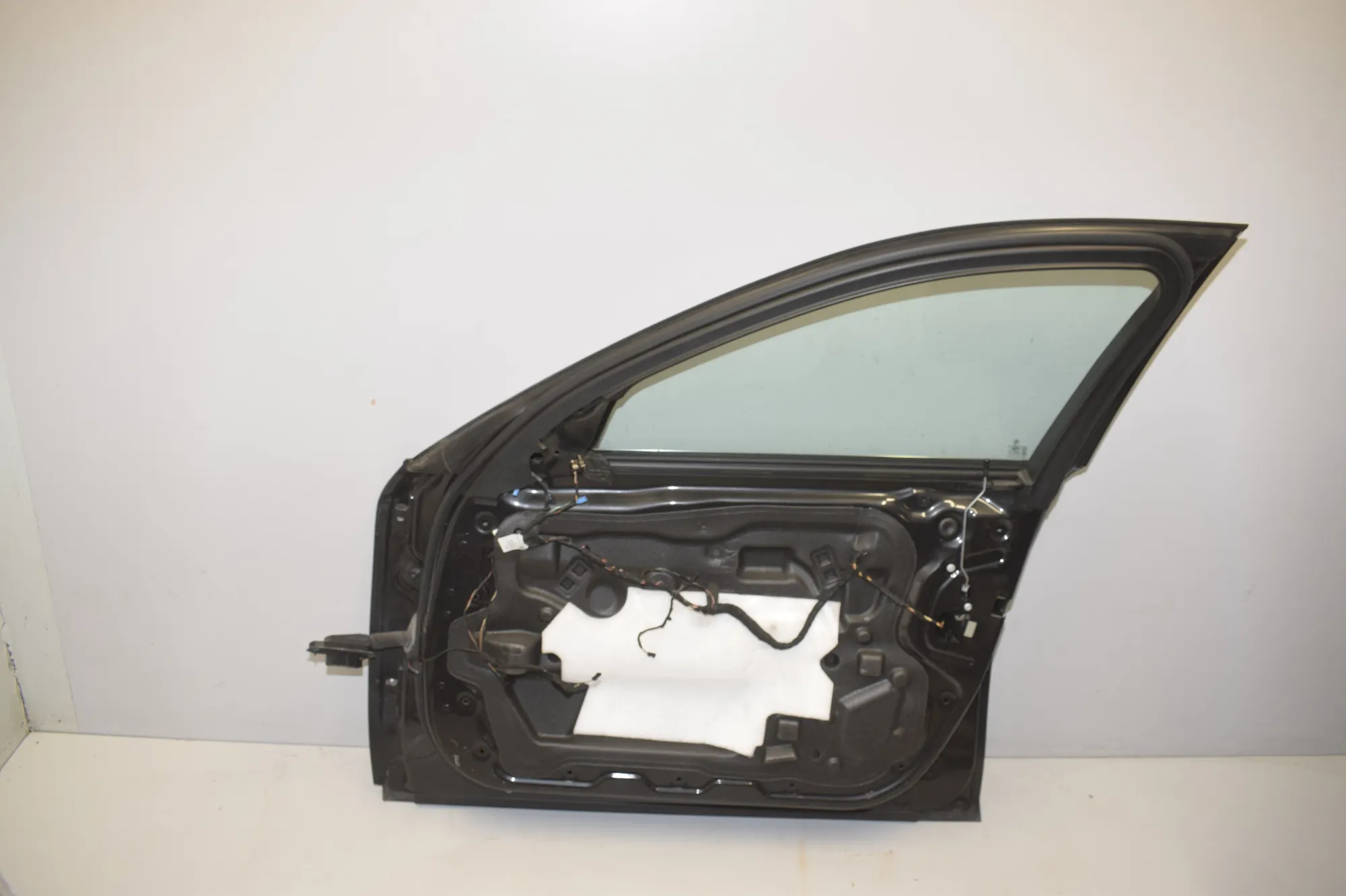 Front Right Door – OEM 000 · BMW 5 (F10) 530 d xDrive 2011 – 5