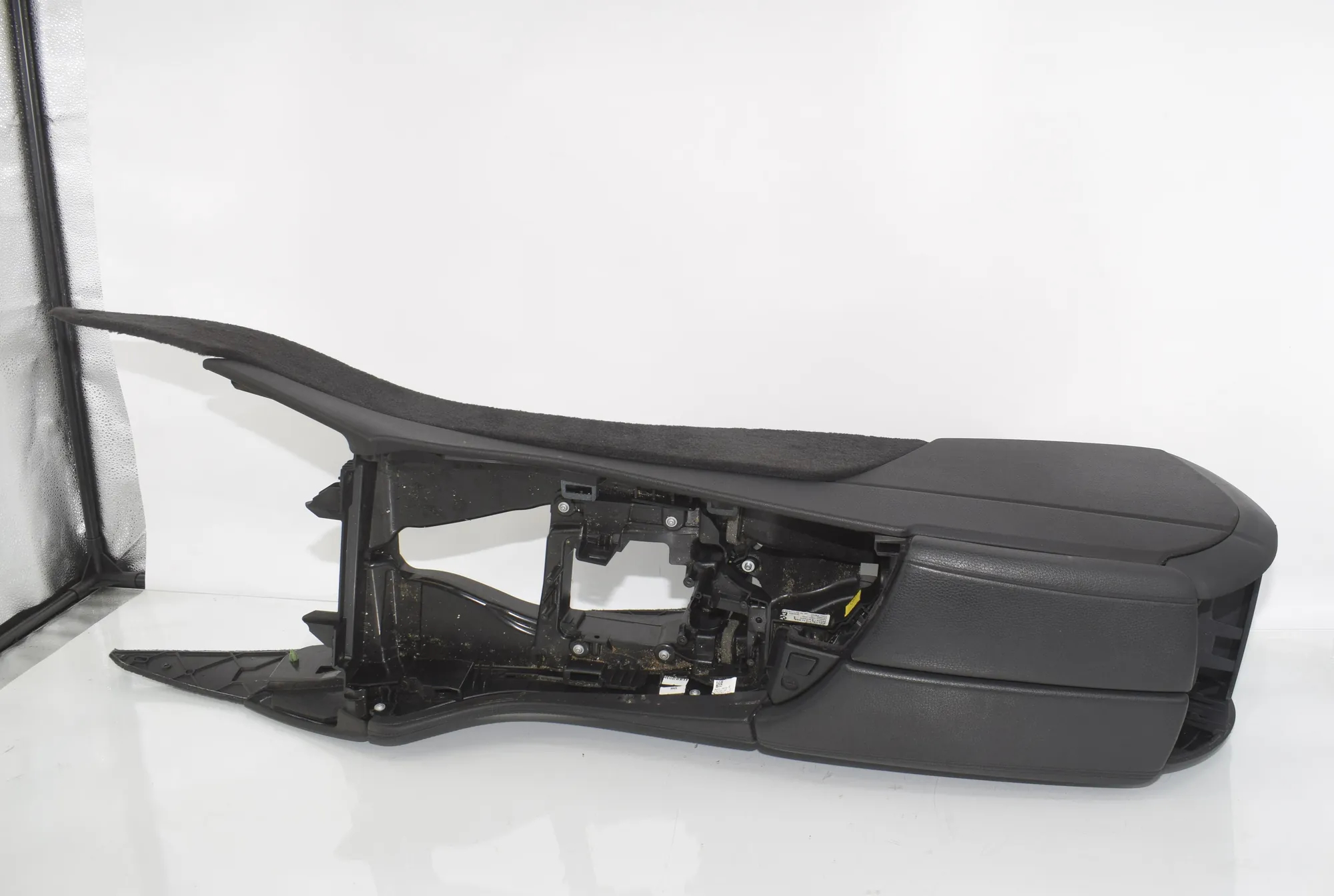 Center Console – OEM 9288907 · BMW 5 (F10) 530 d xDrive 2011 – 6