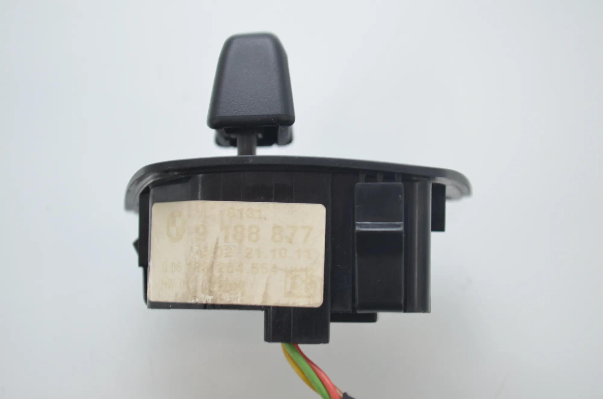 Switches – OEM 9196886 · BMW 5 (F10) 530 d xDrive 2011 – 9