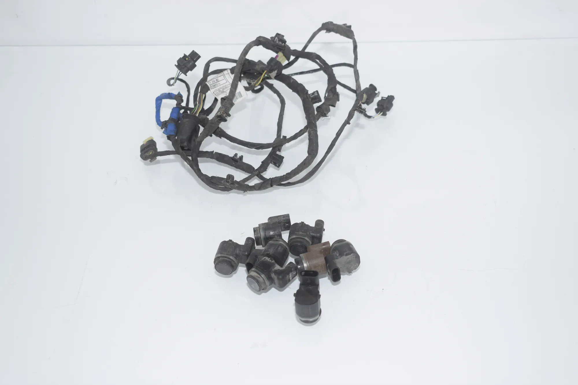 PDC Parking Sensor – OEM 9256063 · BMW 5 (F10) 530 d xDrive 2011 – 4