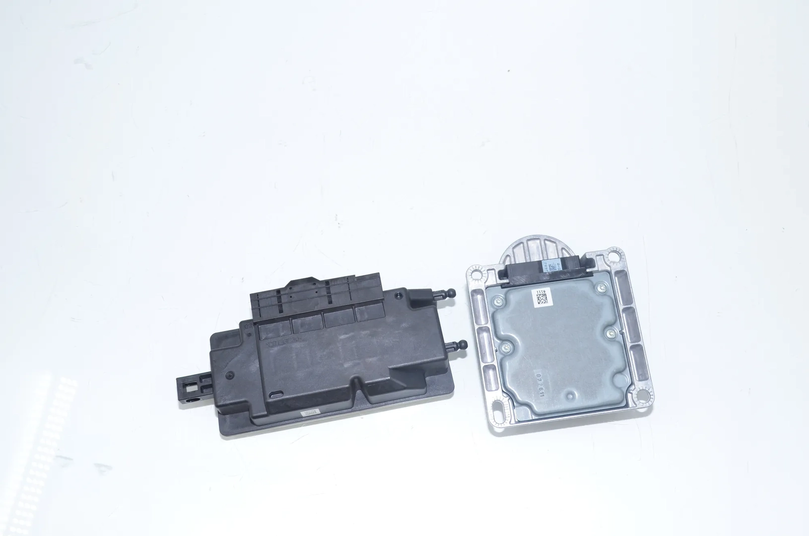 SRS Control Unit – OEM 9253637 · BMW 5 (F10) 530 d xDrive 2011 – 3