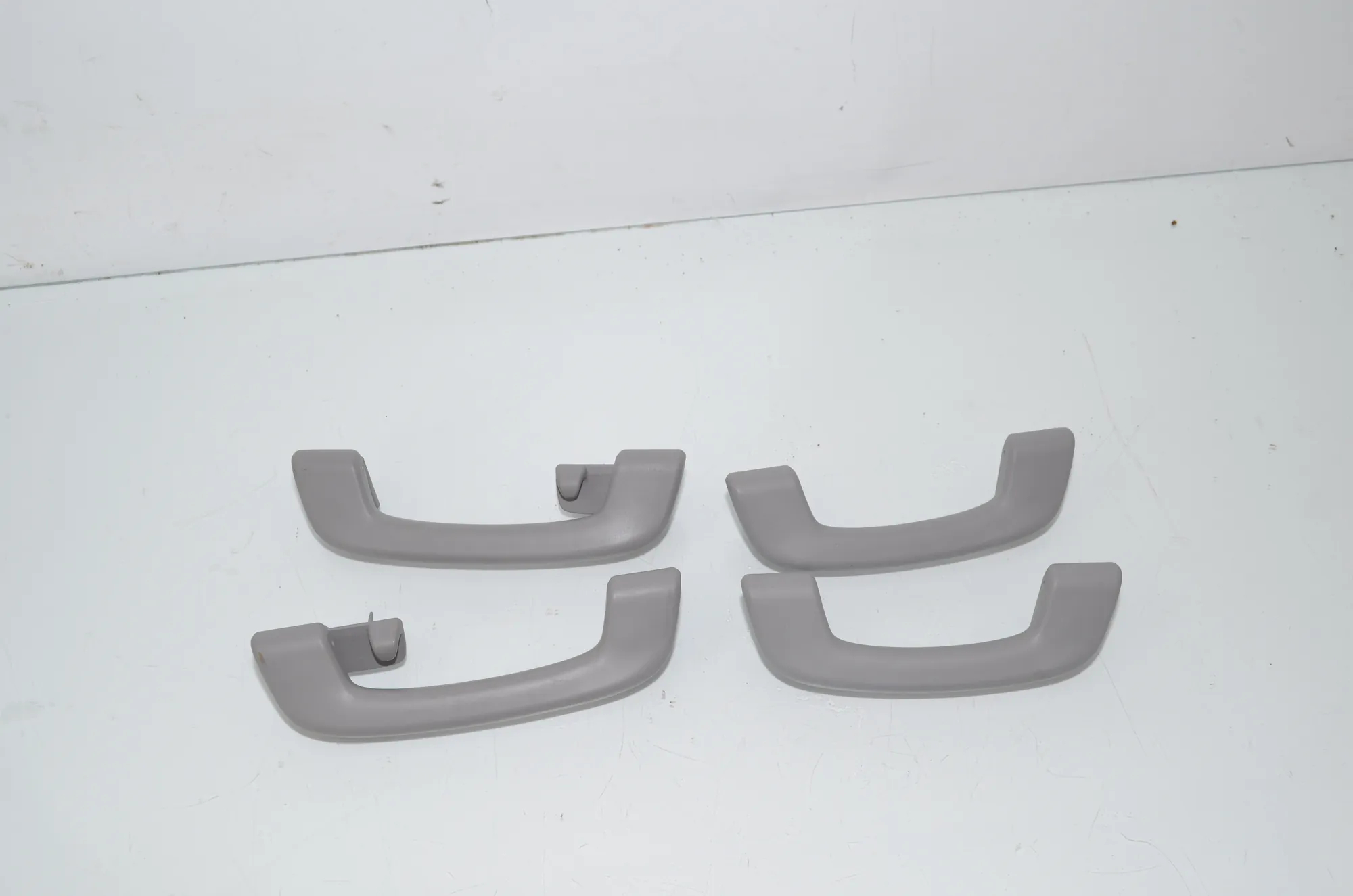 Interior Roof Handle Set – OEM 7495617 · BMW 5 Touring (F11) 535 d xDrive 2013