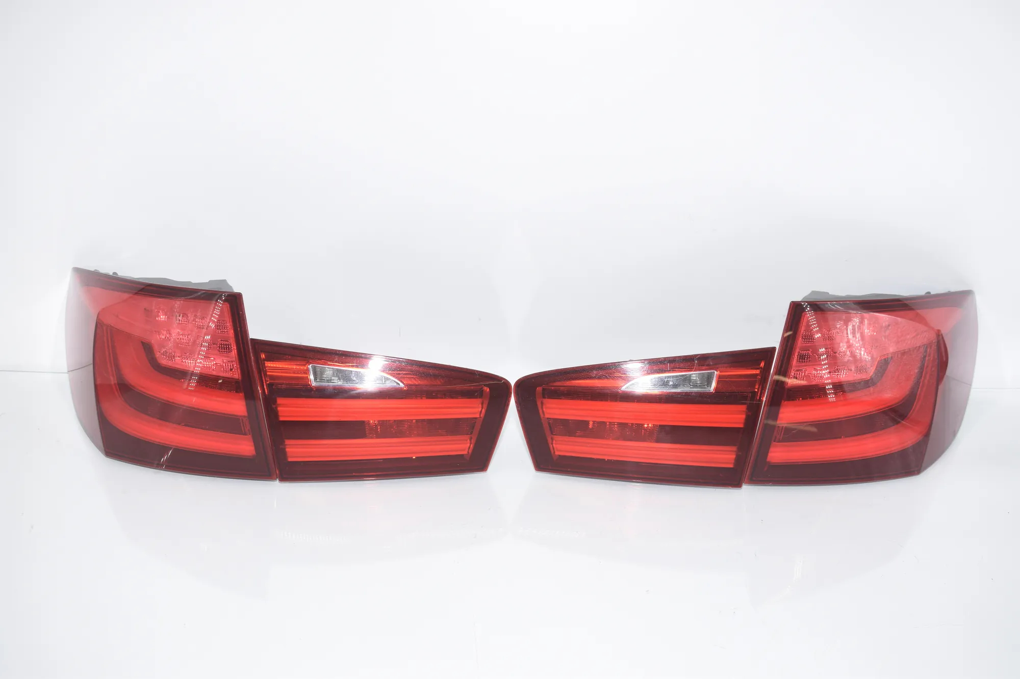 Rear Tail Light Set – OEM 7203227 · BMW 5 Touring (F11) 535 d xDrive 2013