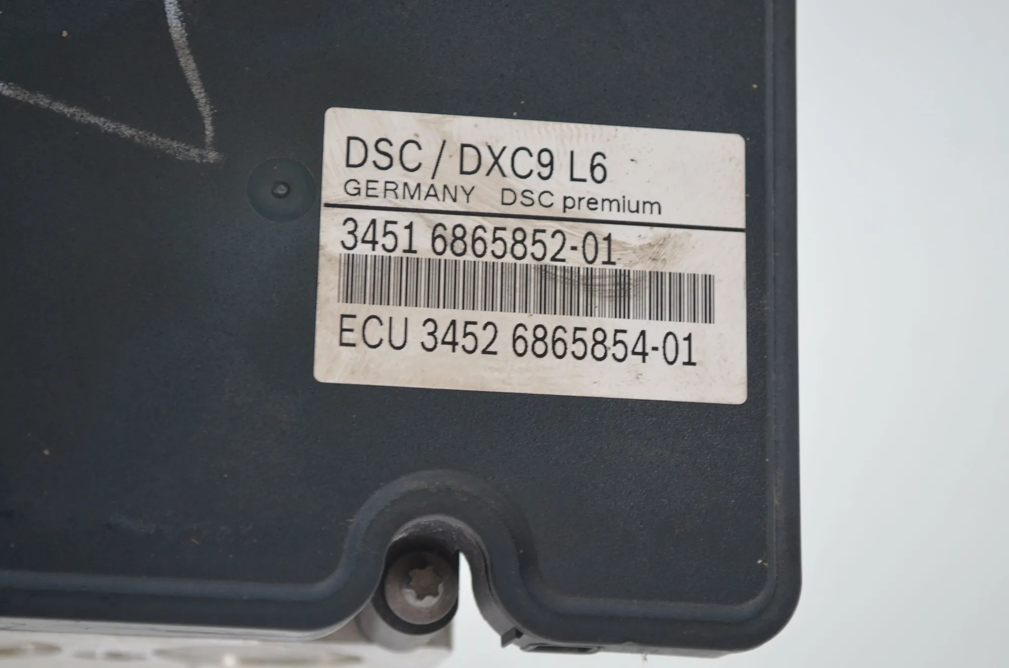 ABS Pump – OEM 6865852 · BMW 5 Touring (F11) 535 d xDrive 2013 – 4