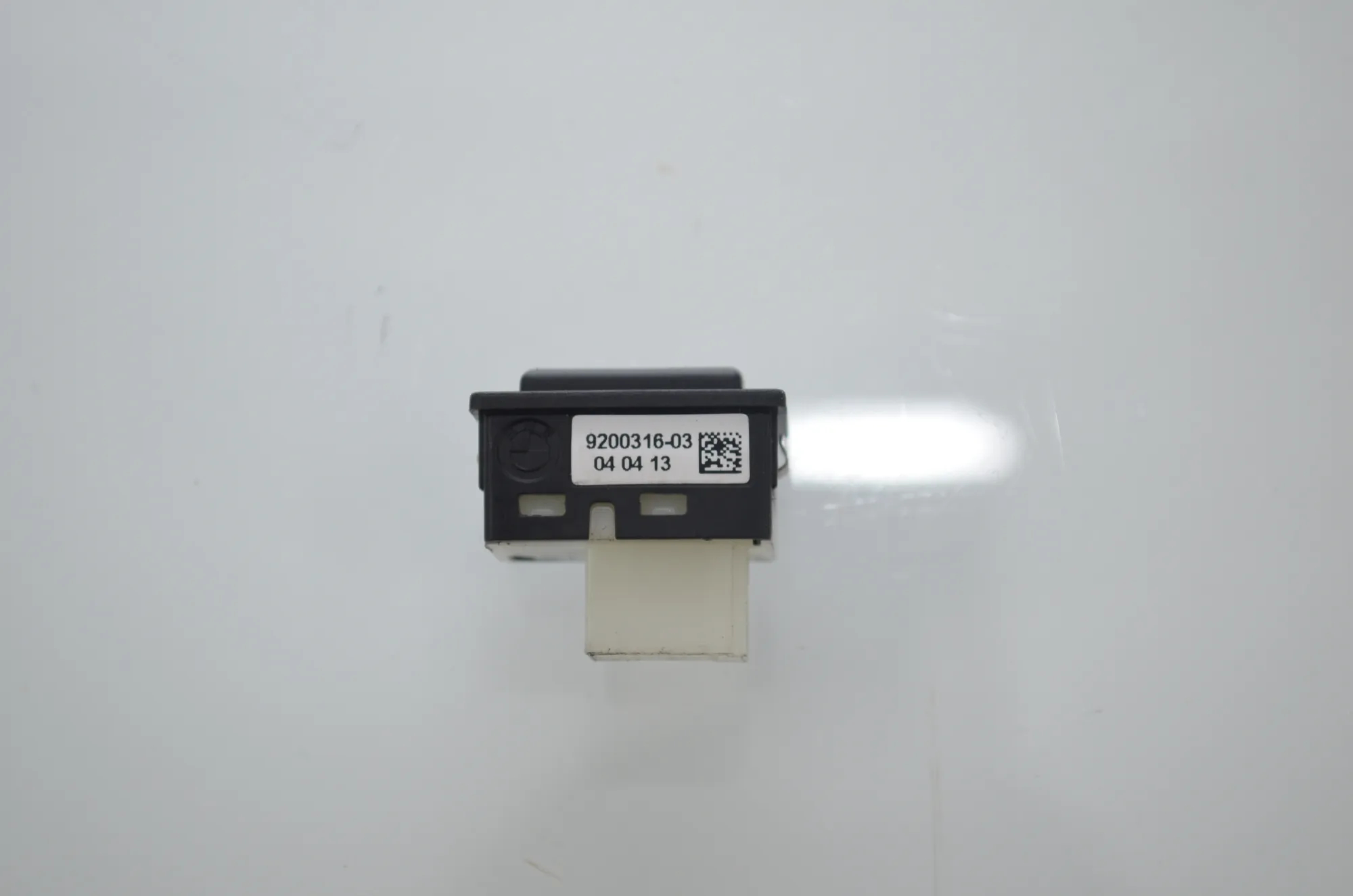 Switches – OEM 9153831 · BMW 5 Touring (F11) 535 d xDrive 2013 – 6