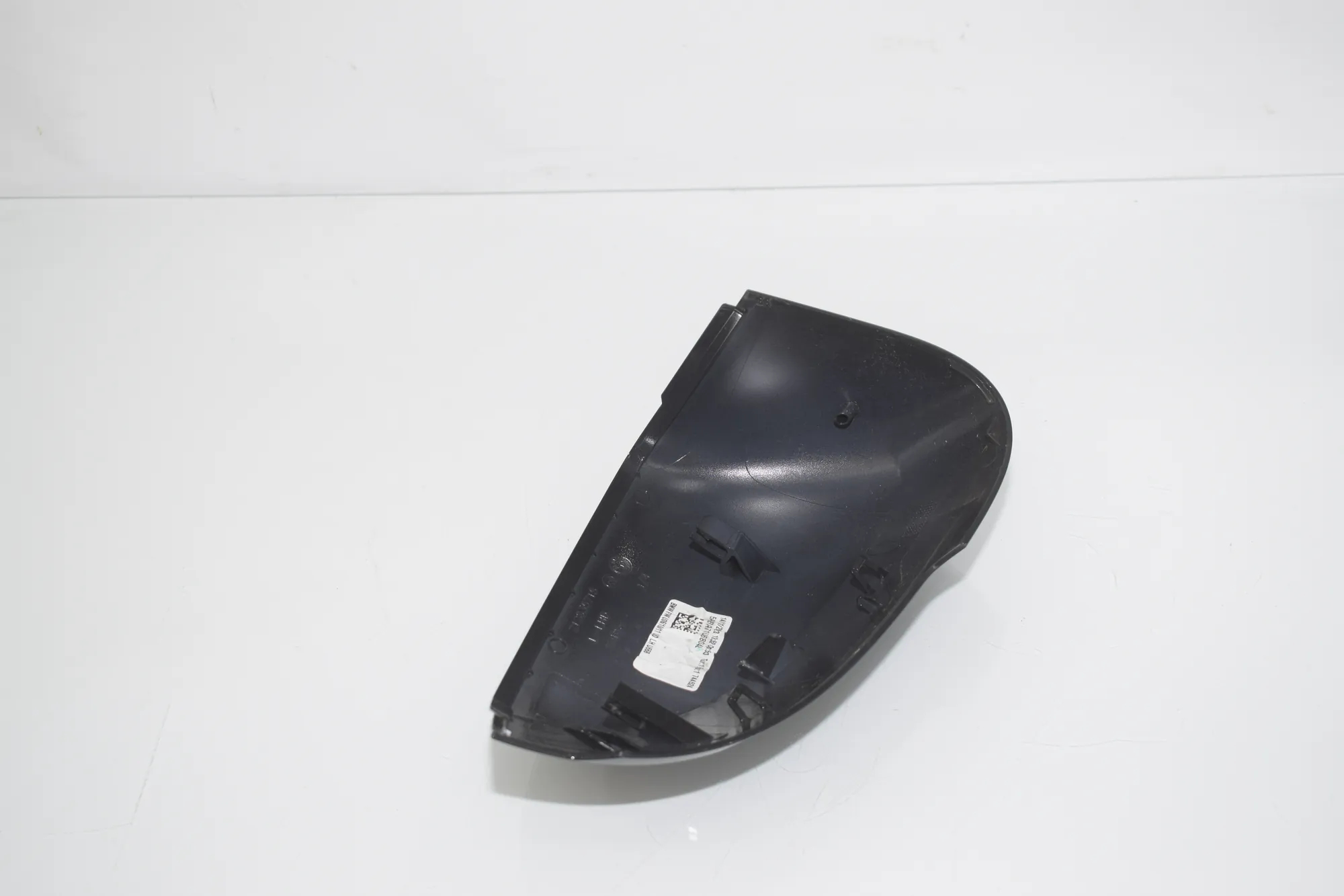 Front Left Mirror Trim – OEM 5A1BA71 · BMW X1 (U11) BMW X1 (U11) 2024 – 4