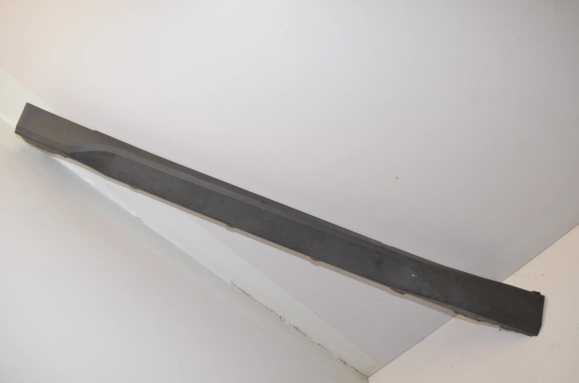 Left Side Sideskirt – OEM 9883553 · BMW X1 (U11) BMW X1 (U11) BMW X1 (U11) sDrive 18 i 2024