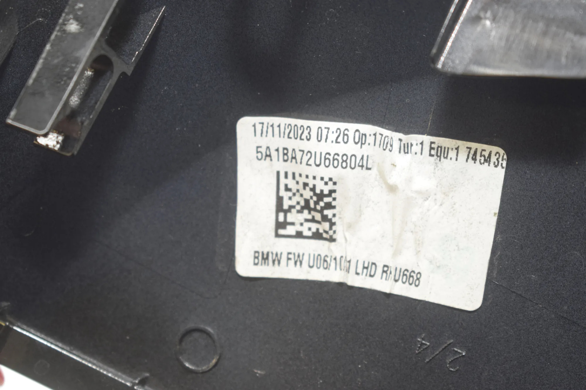 Front Left Mirror Trim – OEM 5A1BA72 · BMW X1 (U11) BMW X1 (U11) 2023 – 5