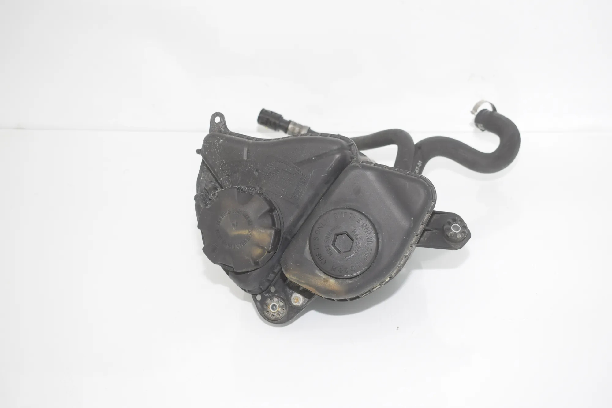 Expansion Tank – OEM 7601949 · BMW 5 Touring (F11) 535 d xDrive 2011 – 4